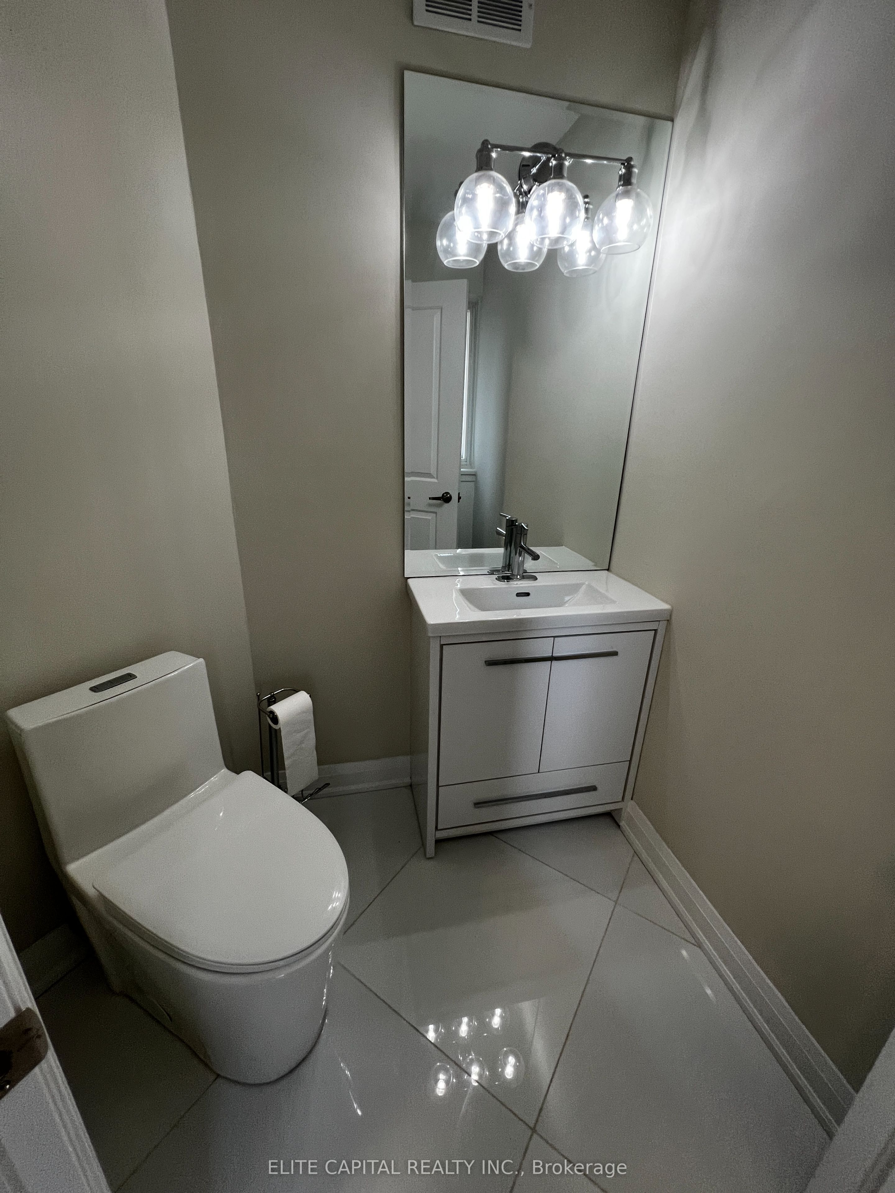 74 Thimble Berry Way Property Photo 15