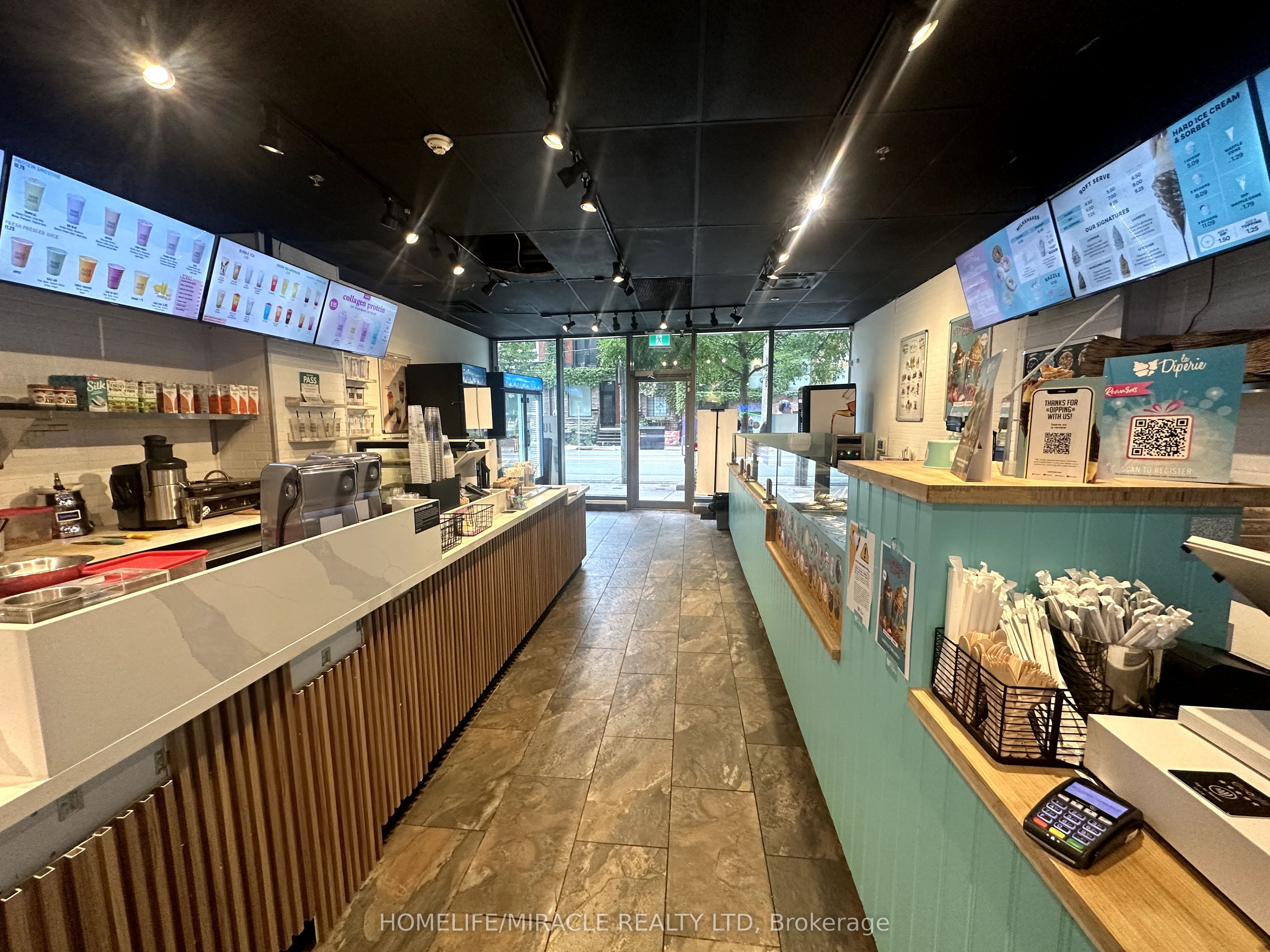 320 Richmond Street E 104 Property Photo 11