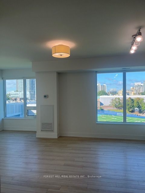 310 Tweedsmuir Avenue 412 Property Photo 12