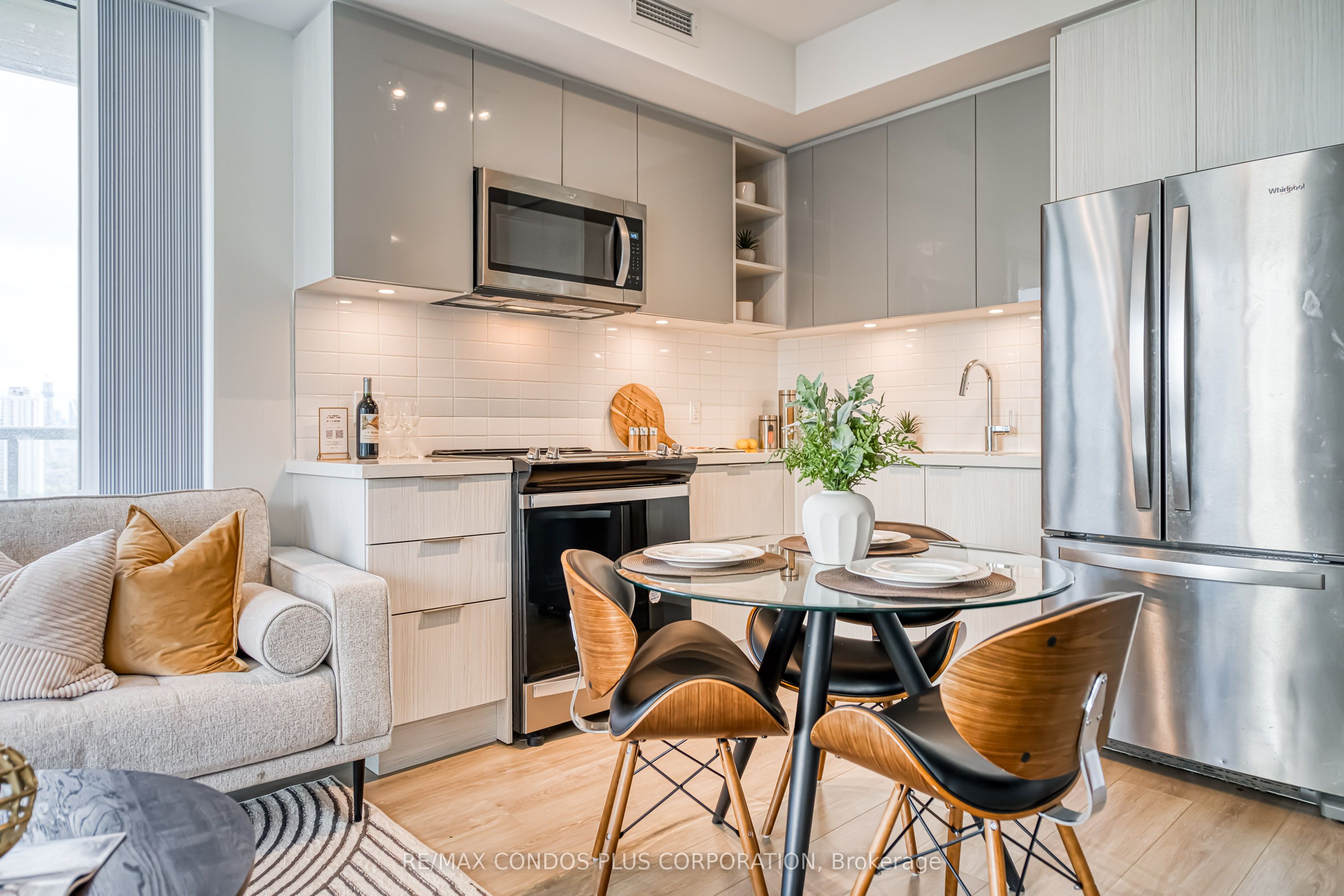 25 Holly Street 2007 Property Photo 10