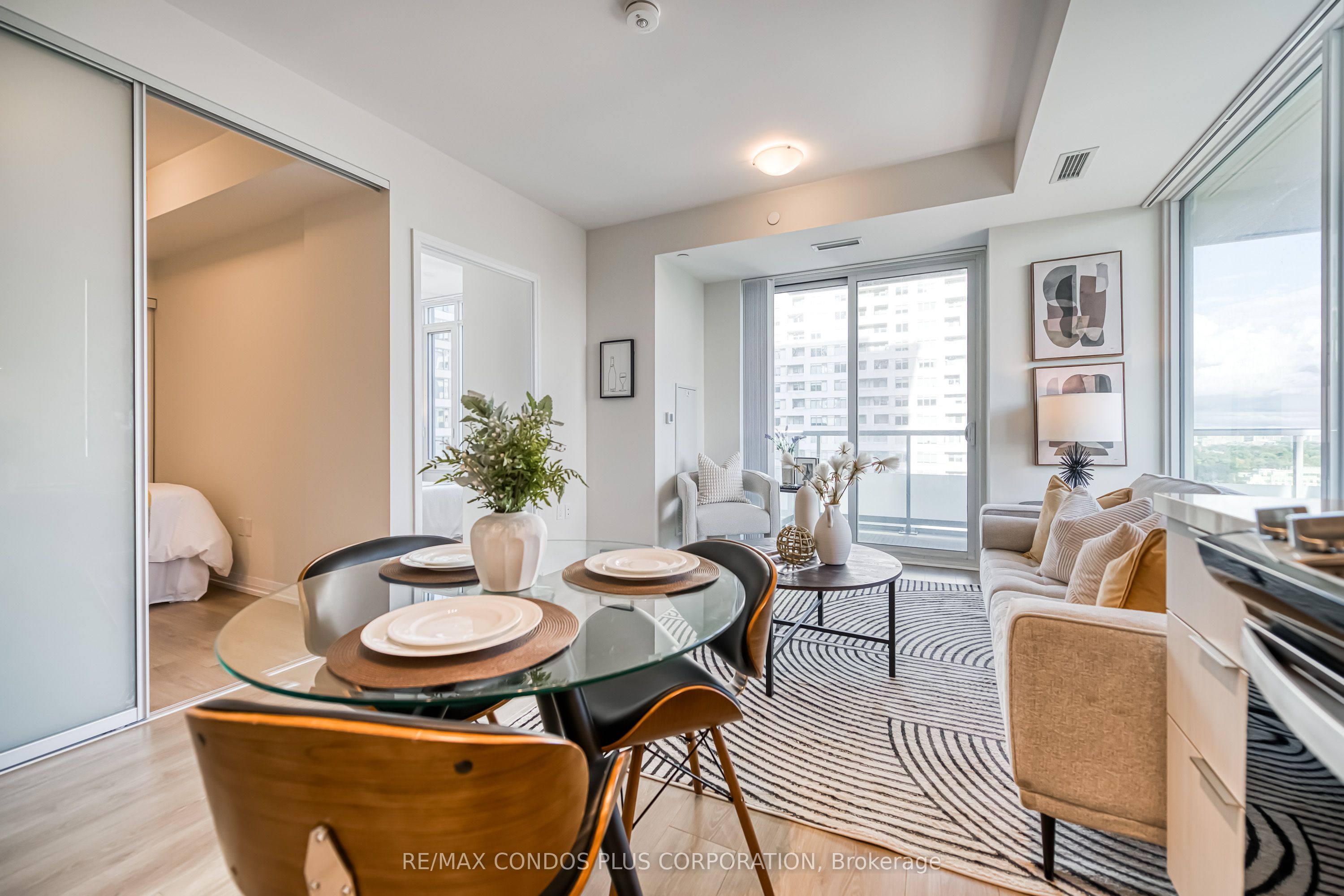 25 Holly Street 2007 Property Photo 15