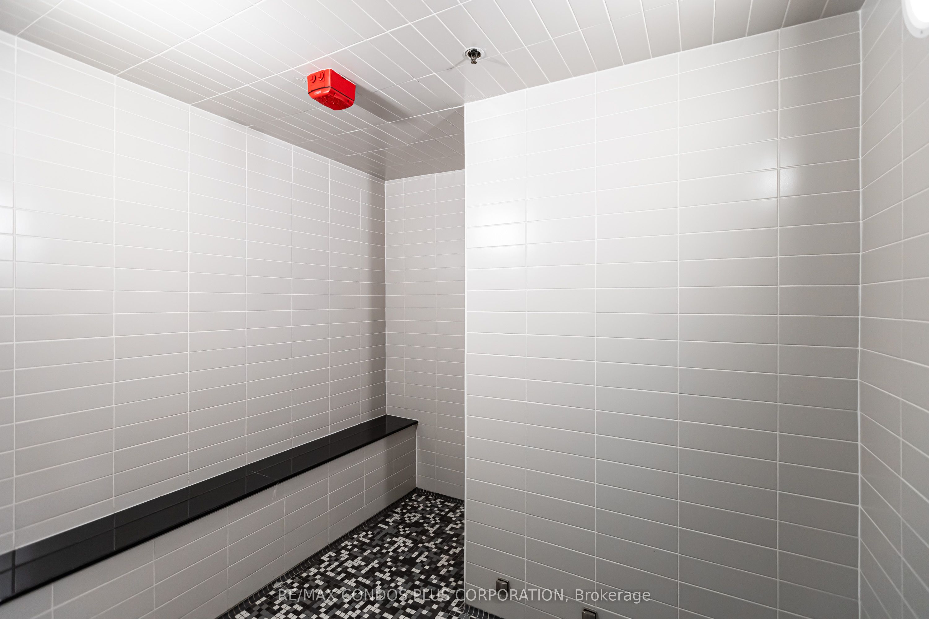 25 Holly Street 2007 Property Photo 29