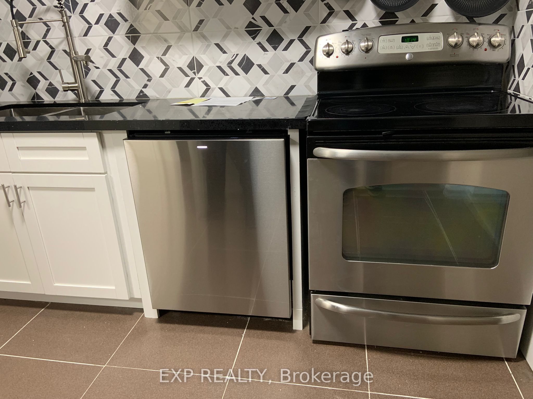 715 Don Mills Road 2204 Property Photo 26