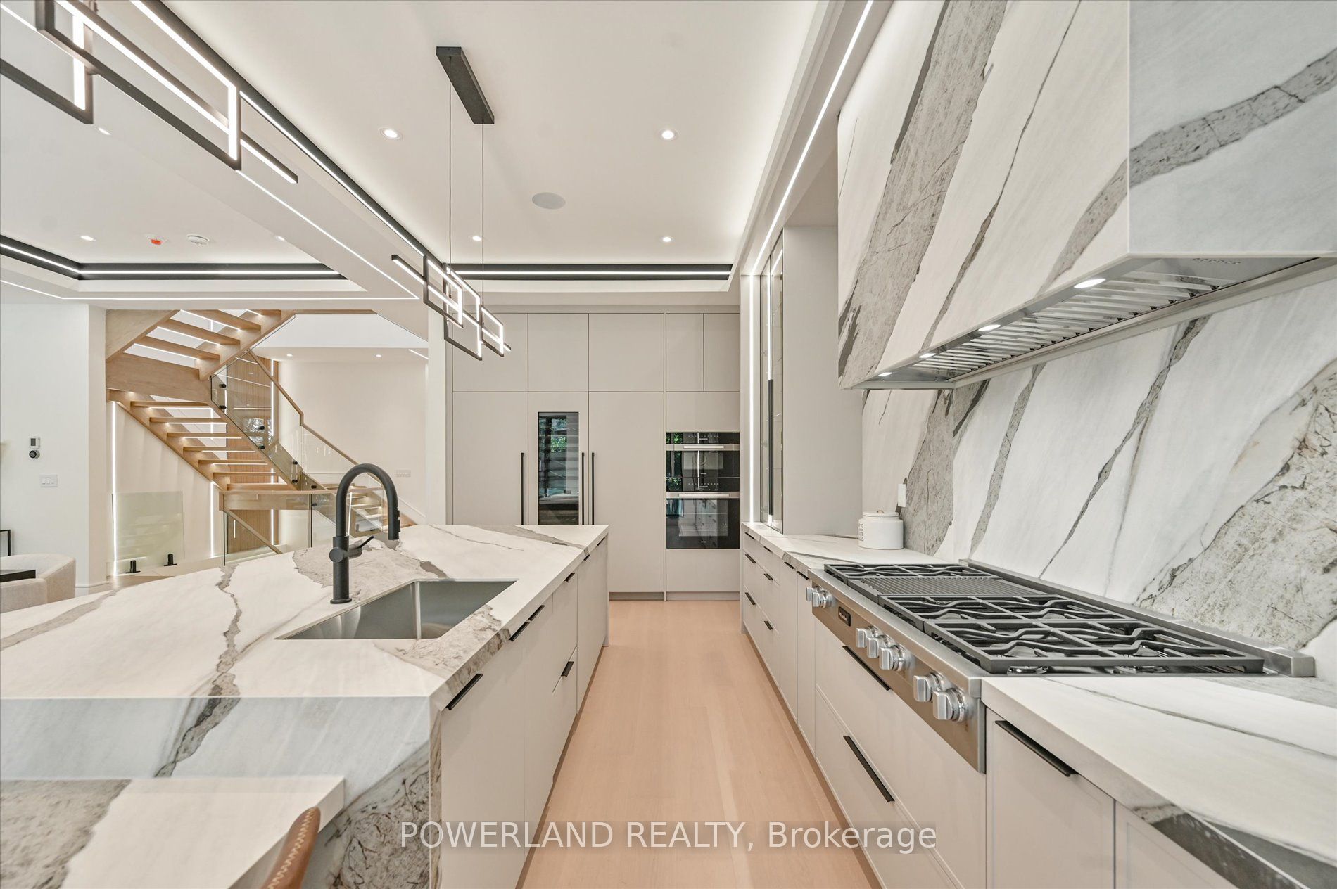 53 Whittaker Crescent Property Photo 18