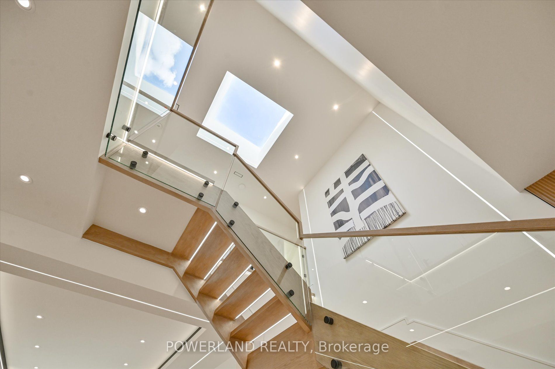 53 Whittaker Crescent Property Photo 29