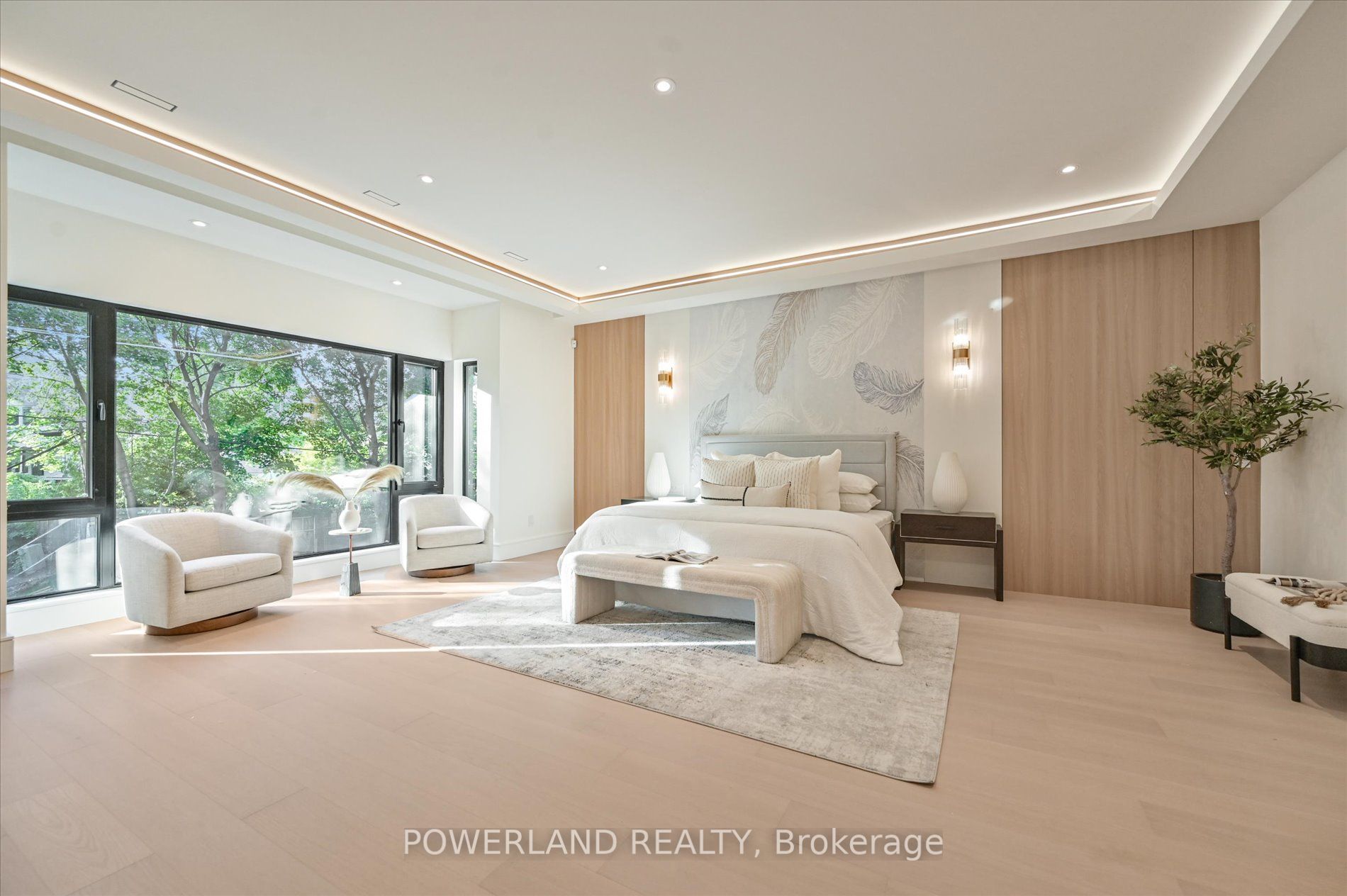 53 Whittaker Crescent Property Photo 31