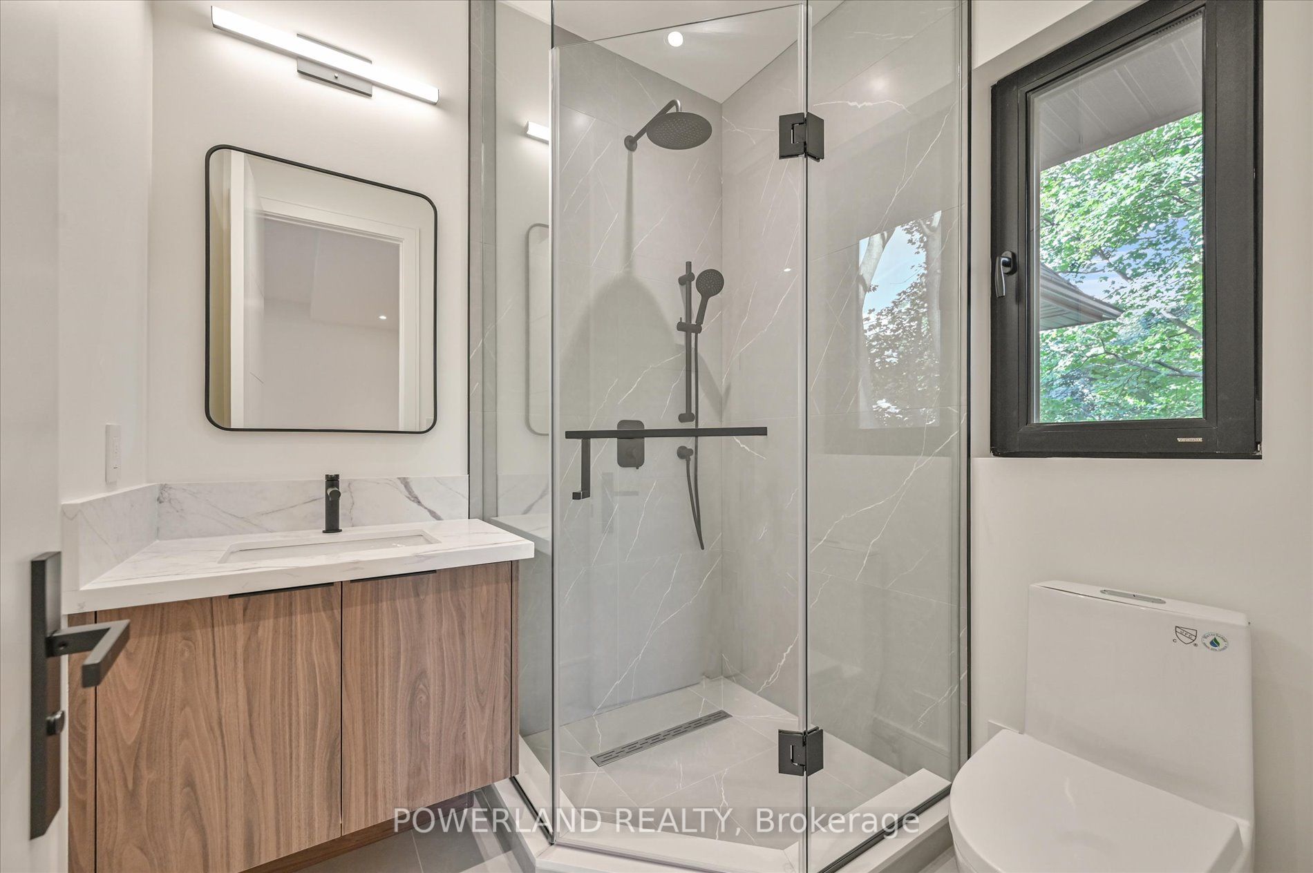 53 Whittaker Crescent Property Photo 40