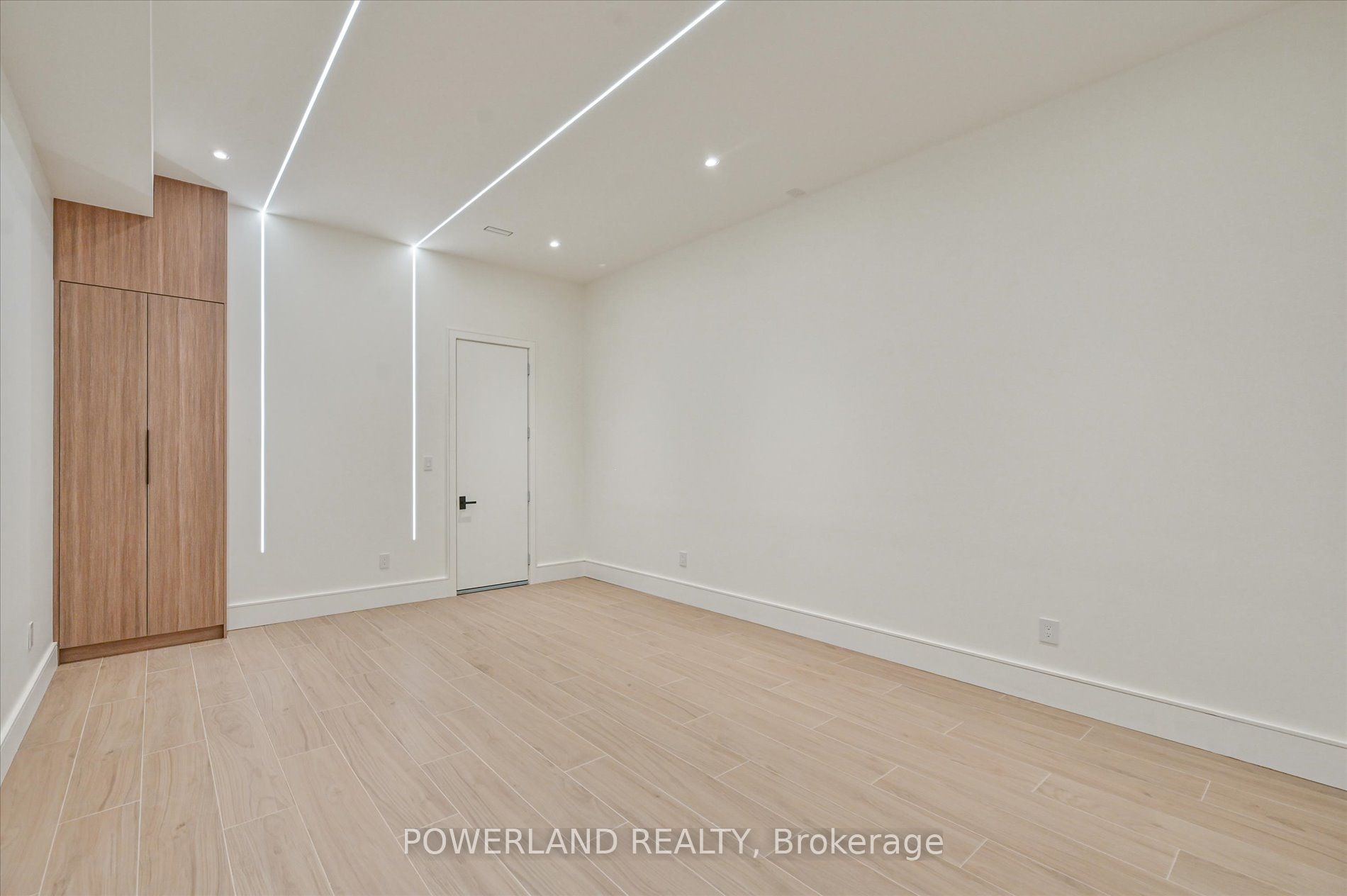 53 Whittaker Crescent Property Photo 47