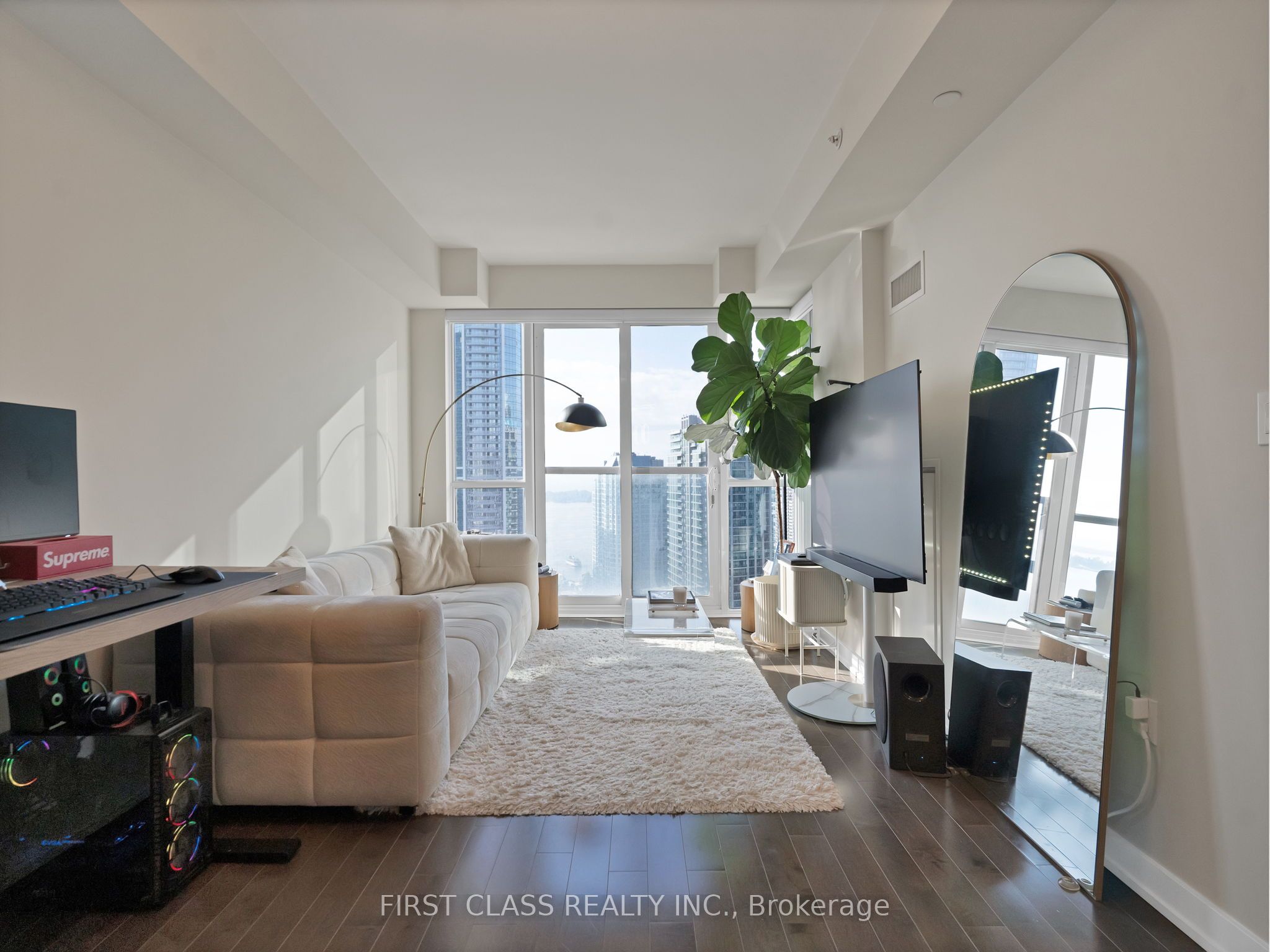 1 The Esplanade N/a 3309 Property Photo 8