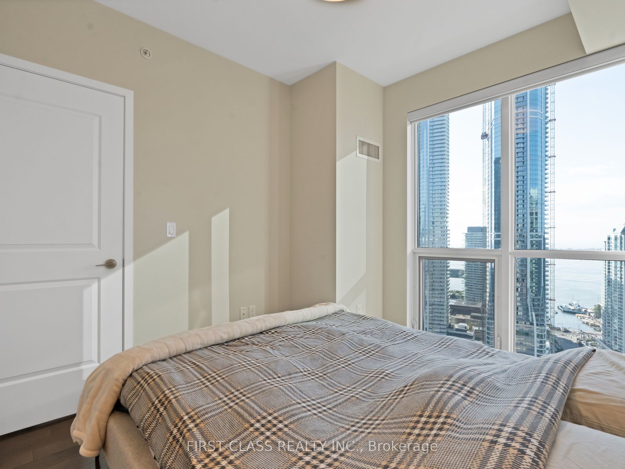 1 The Esplanade N/a 3309 Property Photo 11