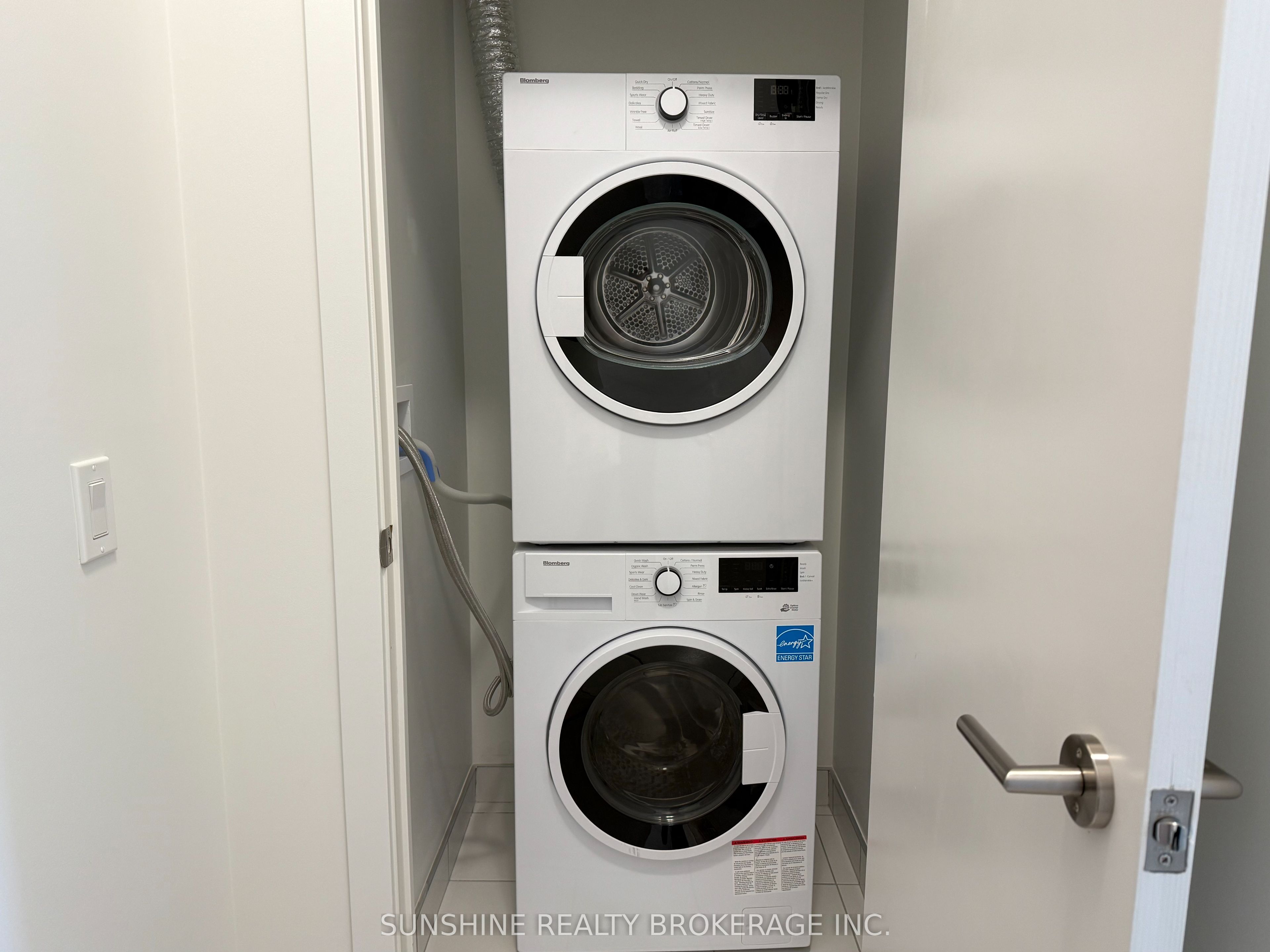 1 Kyle Lowry Road 107 Property Photo 3