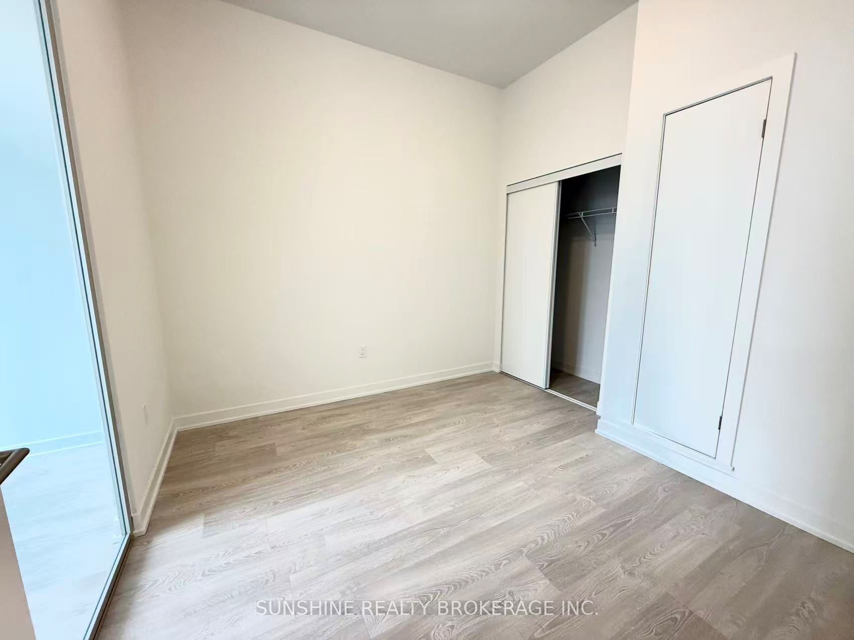 1 Kyle Lowry Road 107 Property Photo 4