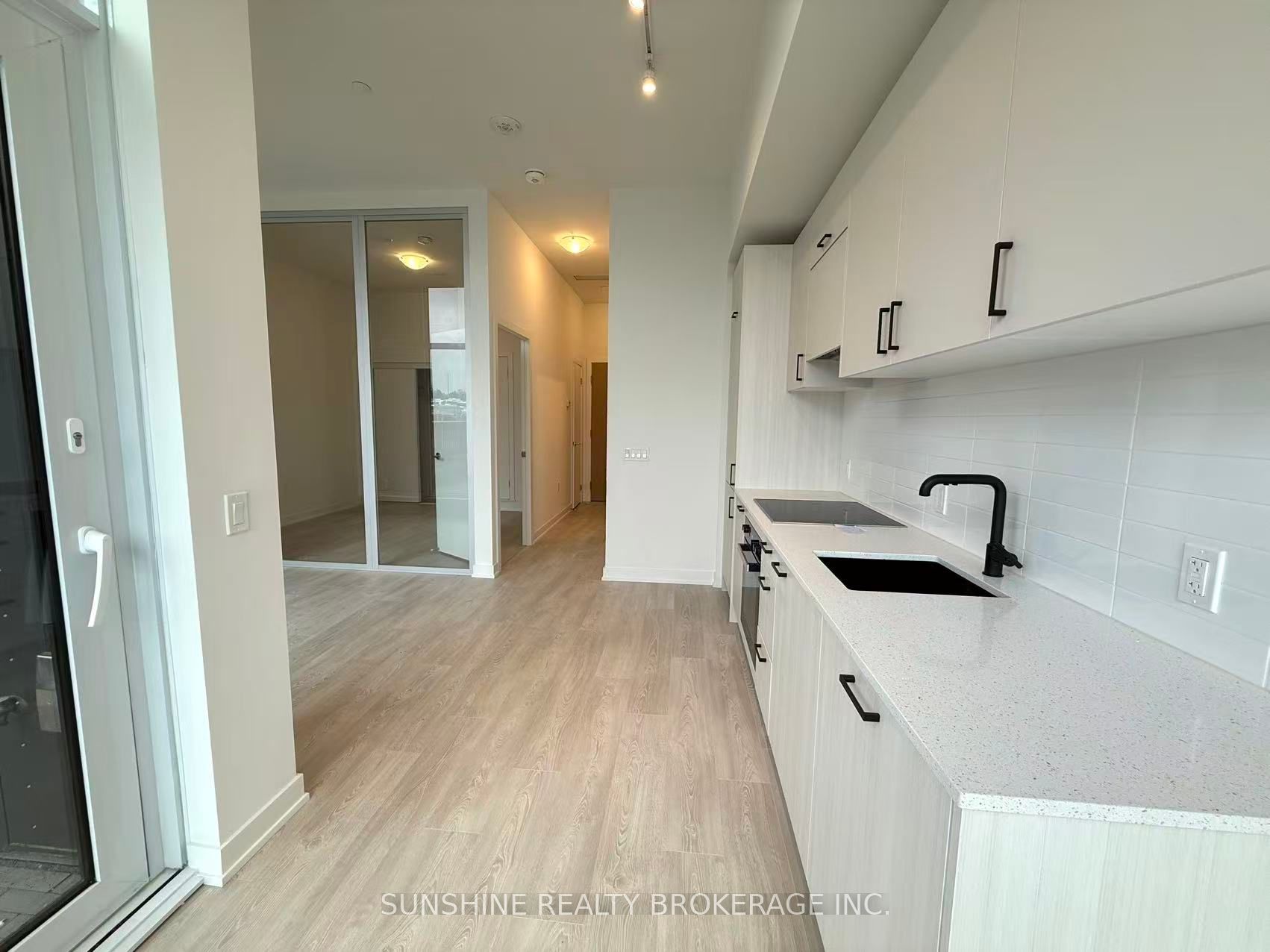 1 Kyle Lowry Road 107 Property Photo 10