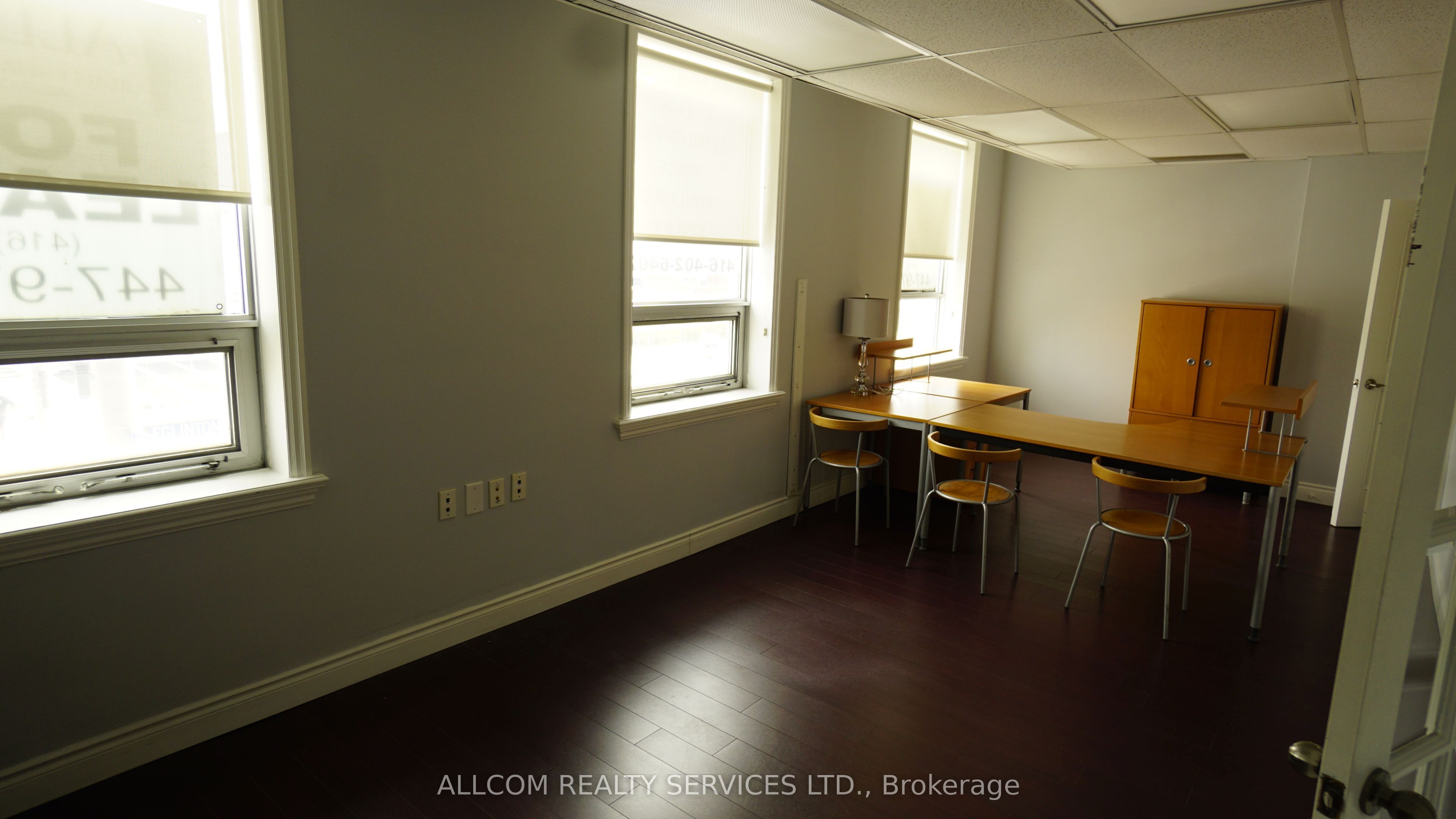 876 Eglinton Avenue E Property Photo 8