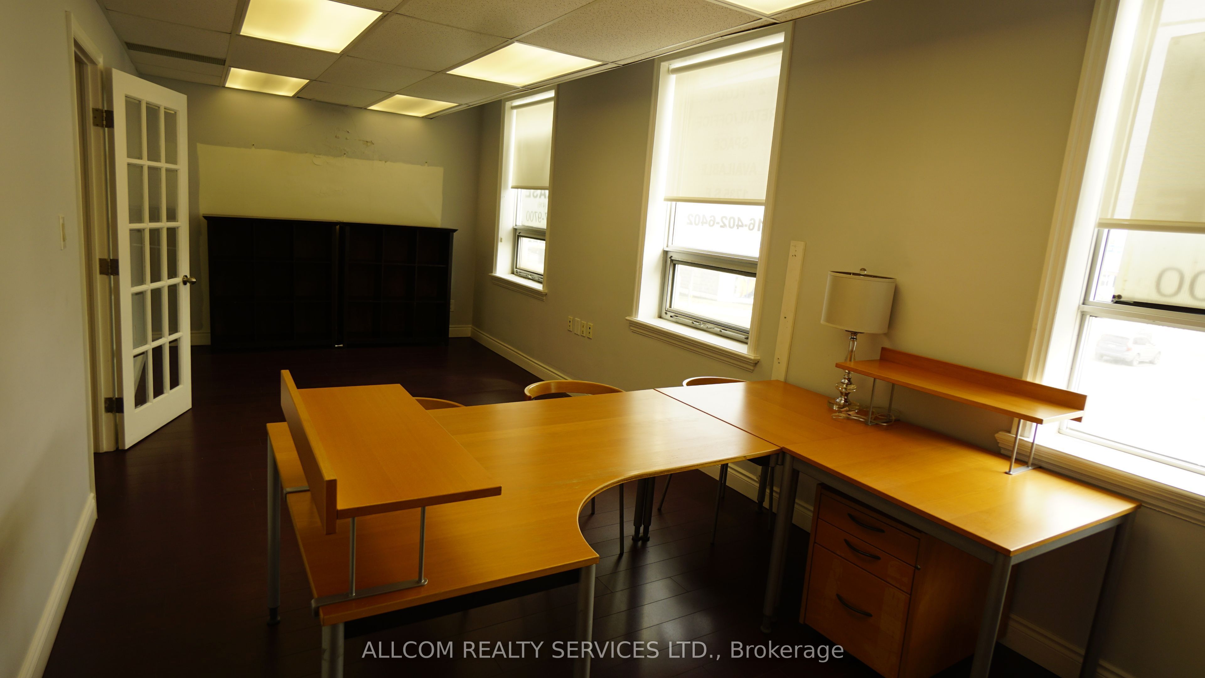 876 Eglinton Avenue E Property Photo 10