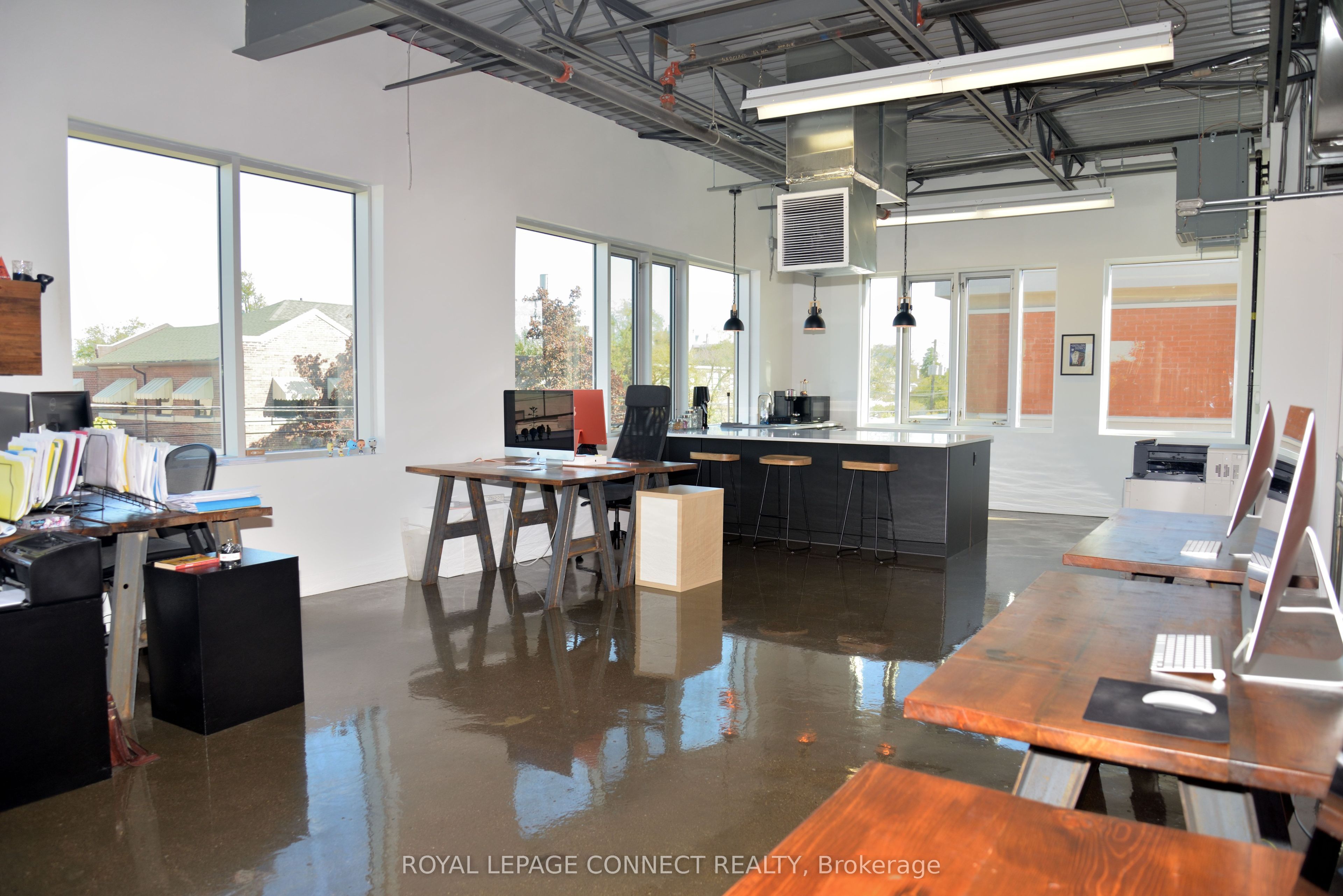 41 Industrial Street 208 Property Photo 6