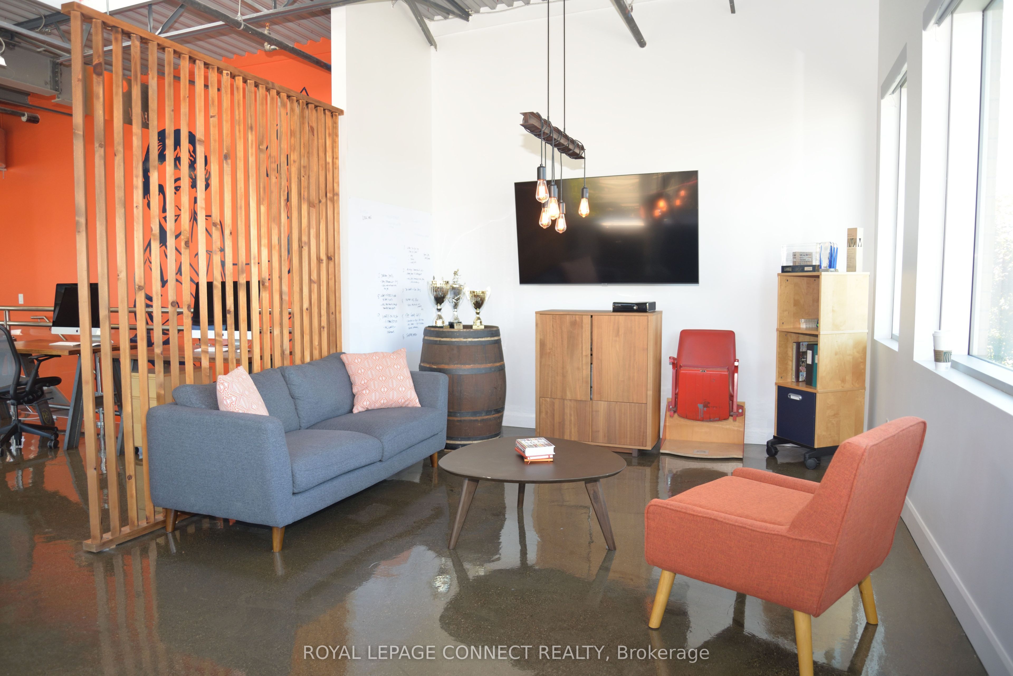 41 Industrial Street 208 Property Photo 11