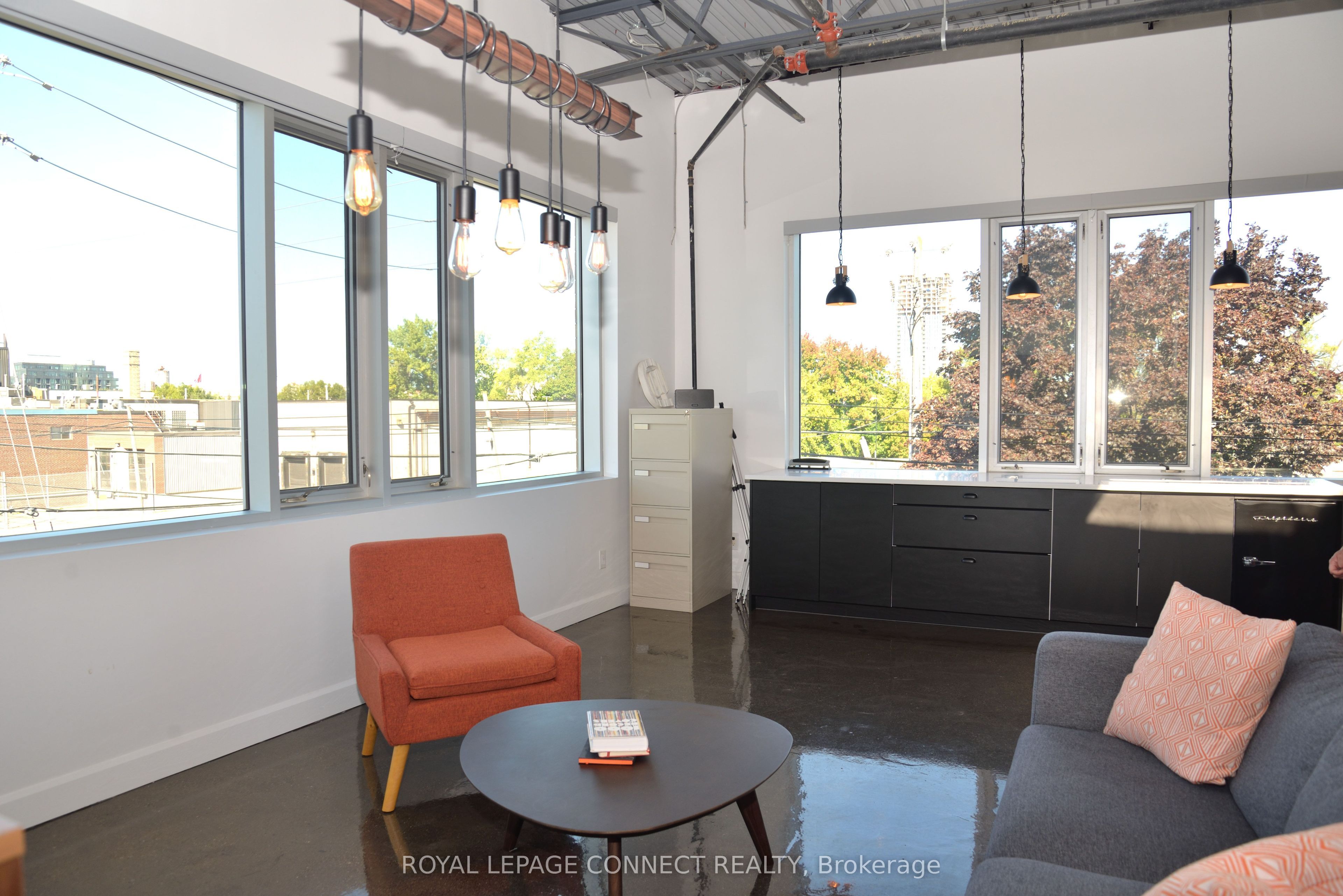 41 Industrial Street 208 Property Photo 13