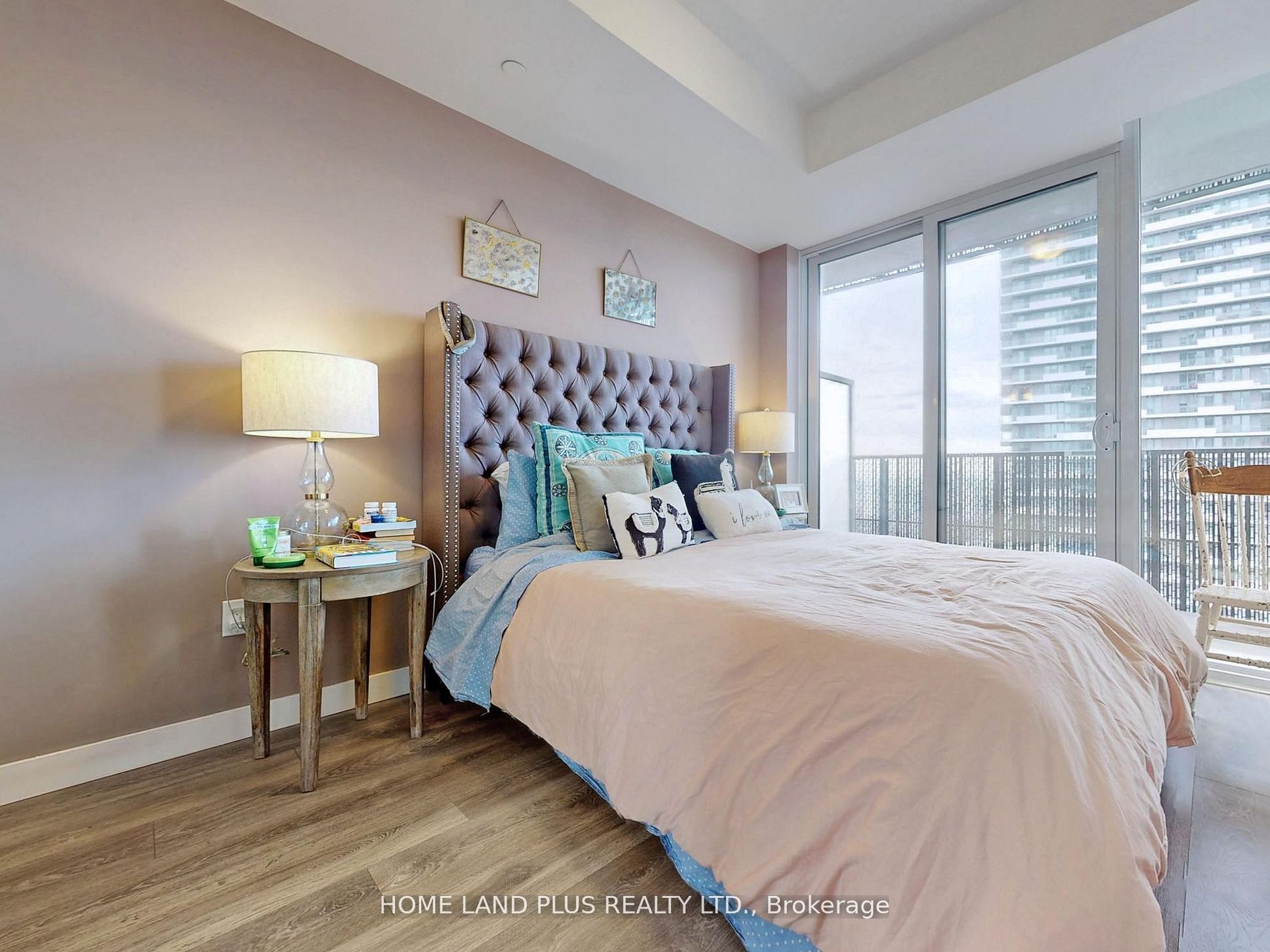 8 Eglinton Avenue E 2312 Property Photo 10