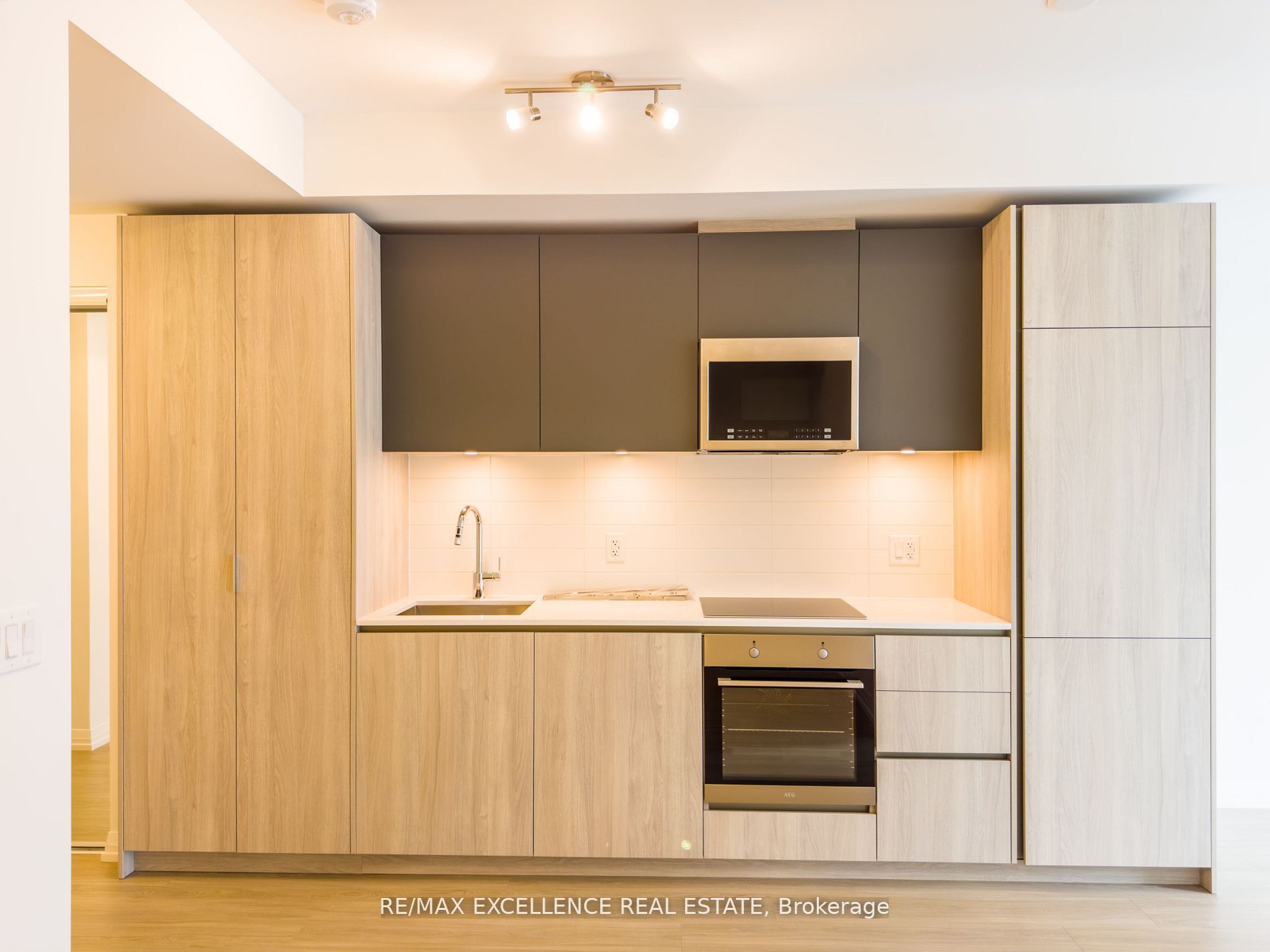 28 Widmer Street 4122 Property Photo 25