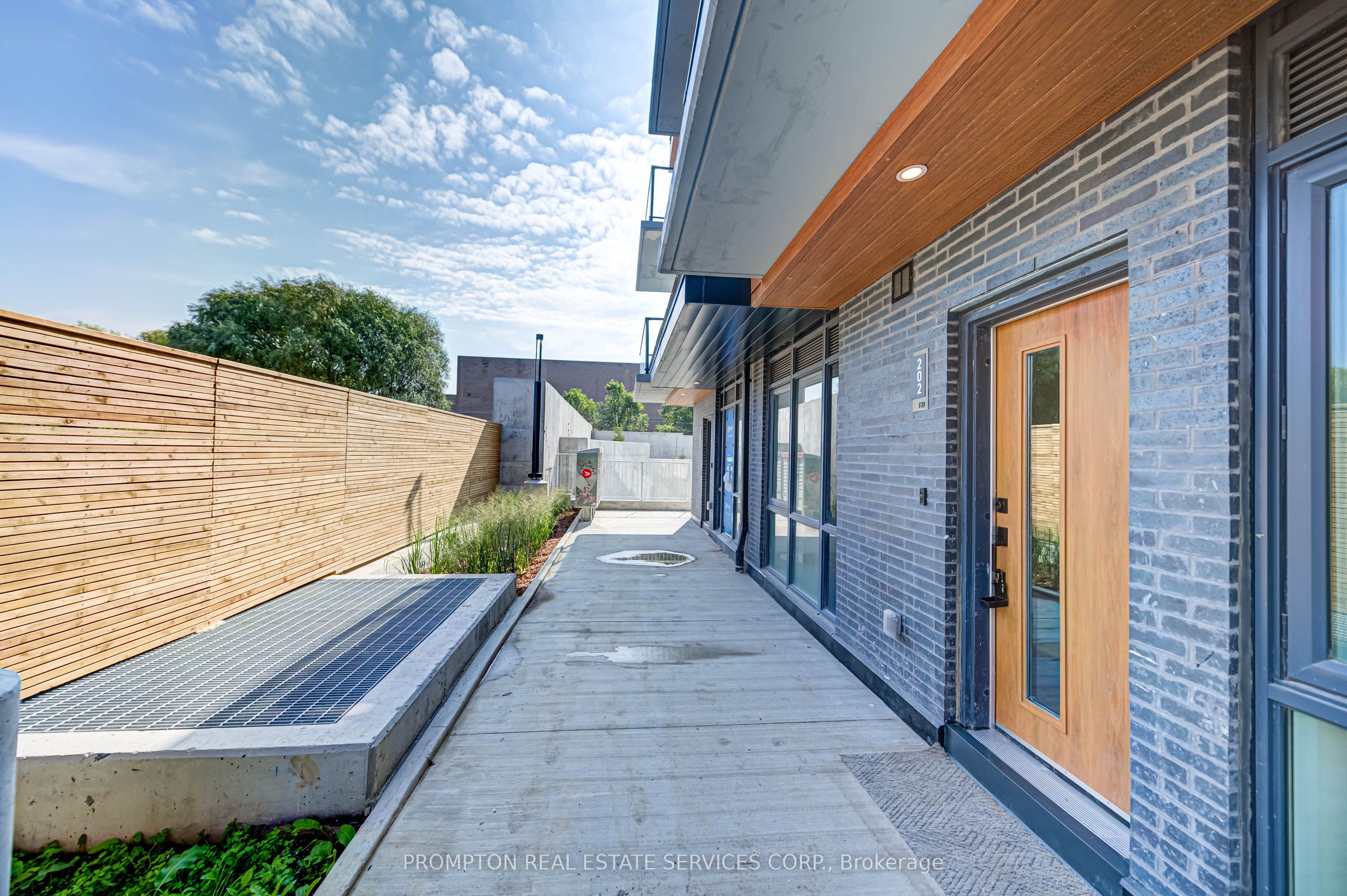 65 Curlew Drive 202 Property Photo 3