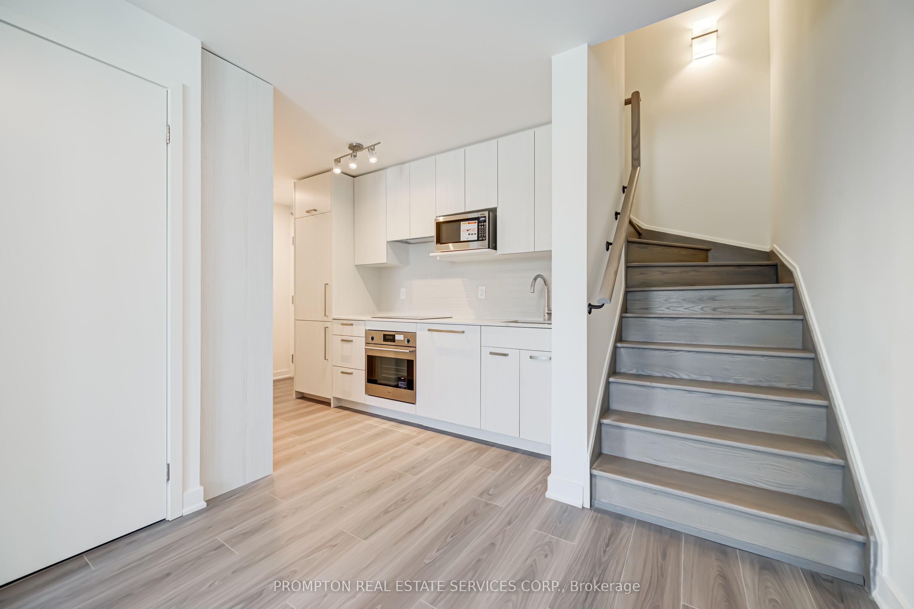 65 Curlew Drive 202 Property Photo 10