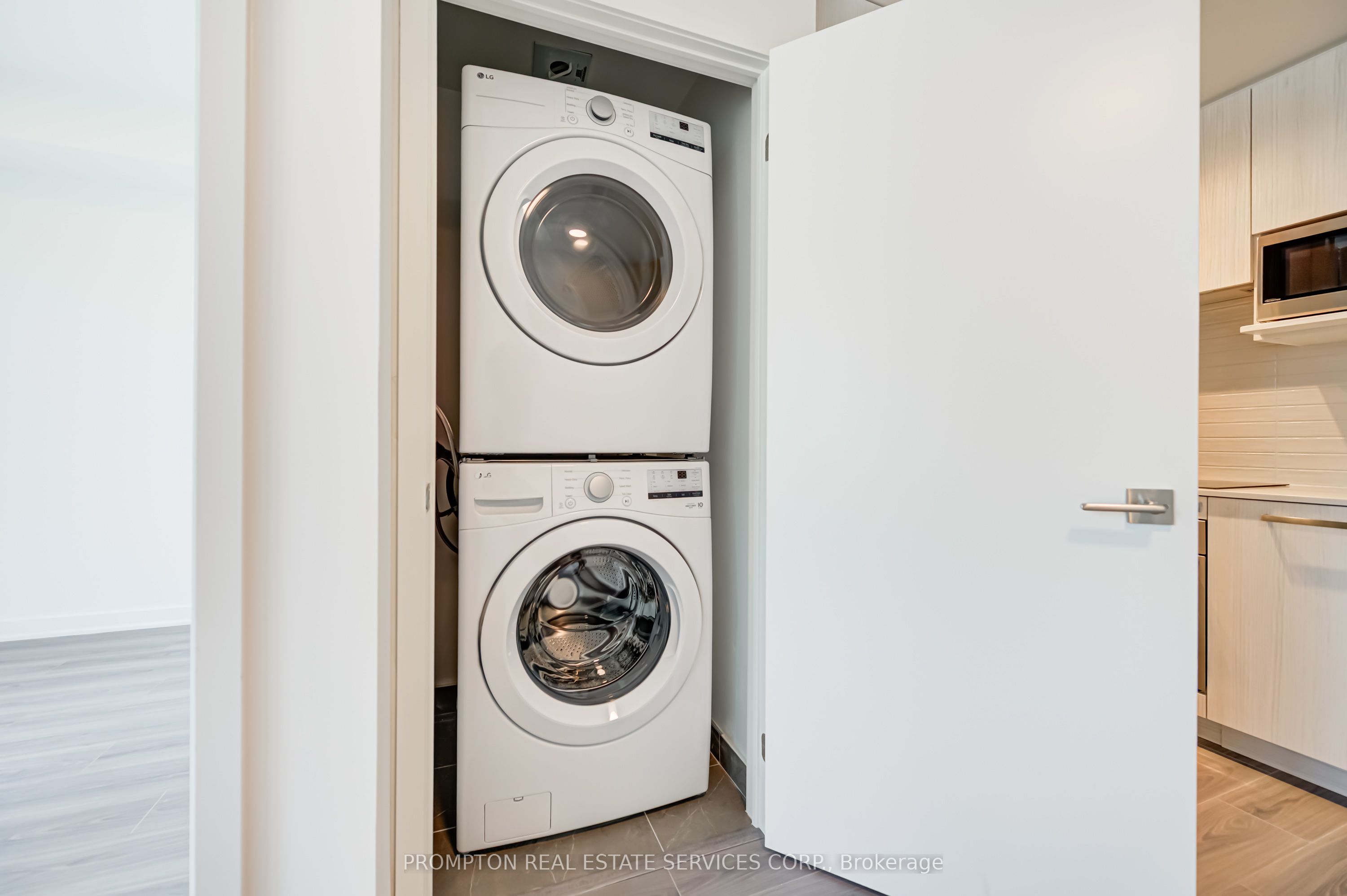 65 Curlew Drive 202 Property Photo 17