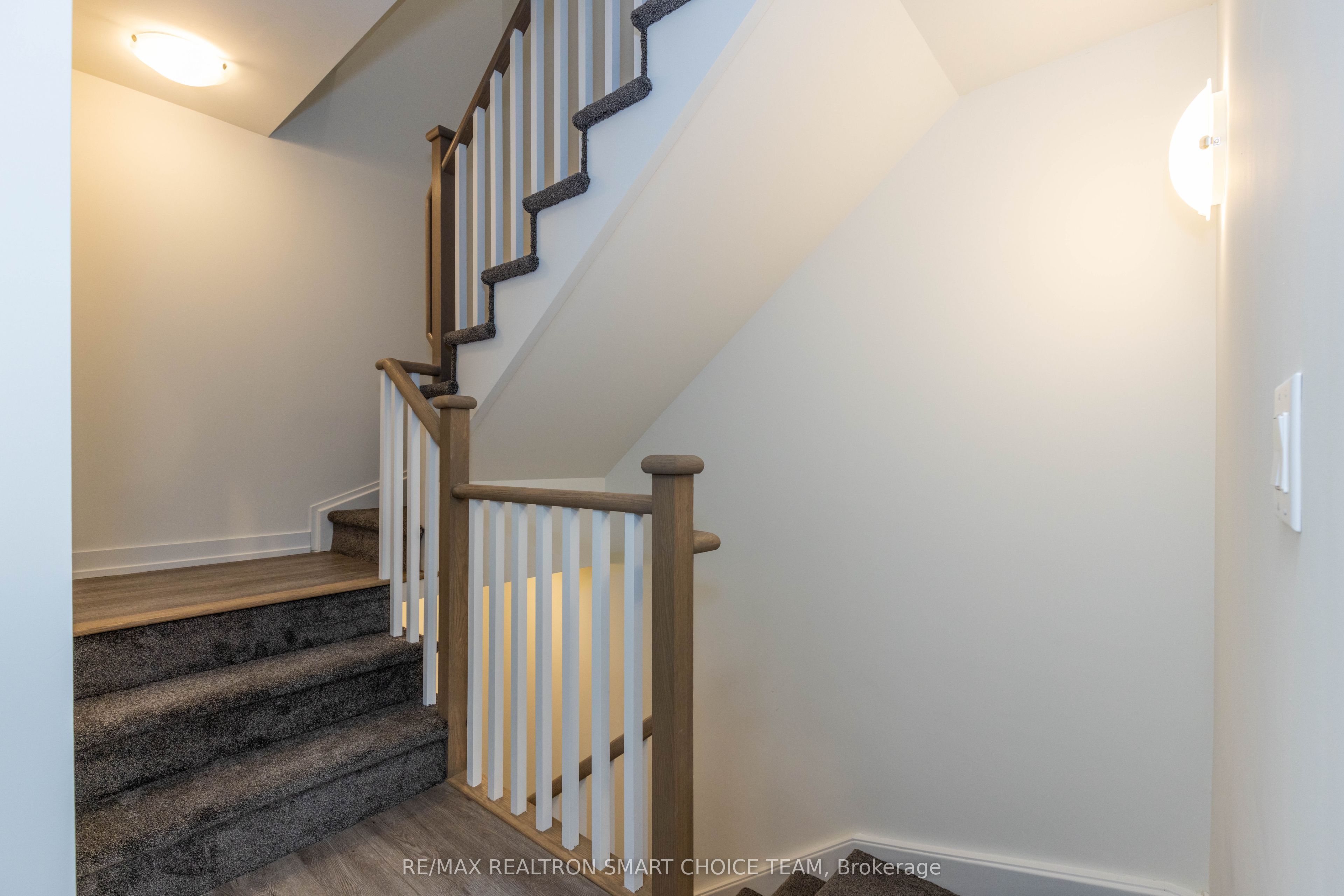 871 Sheppard Avenue W 41 Property Photo 13