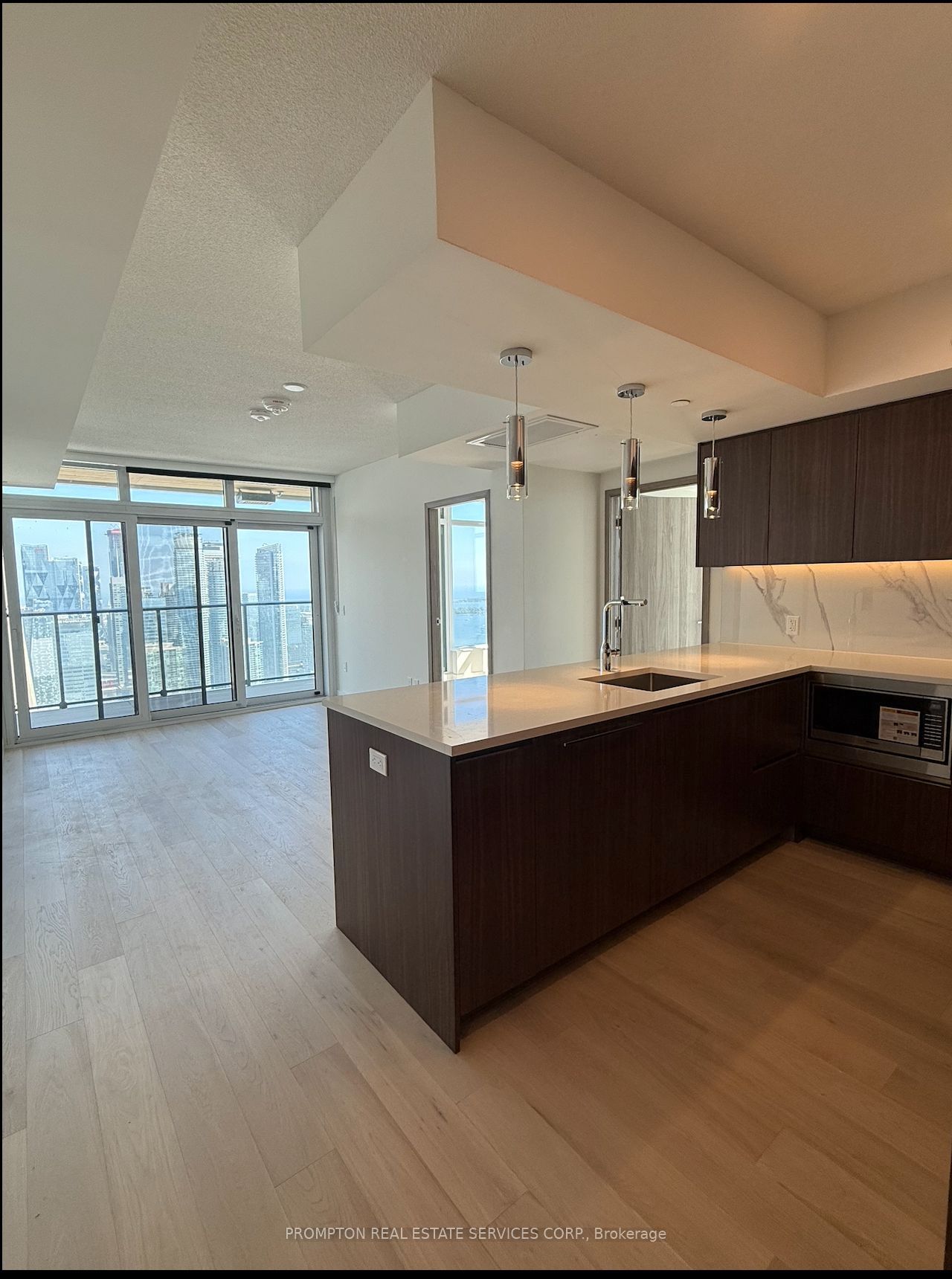 1 Concord Cityplace Way 6103 Property Photo 4