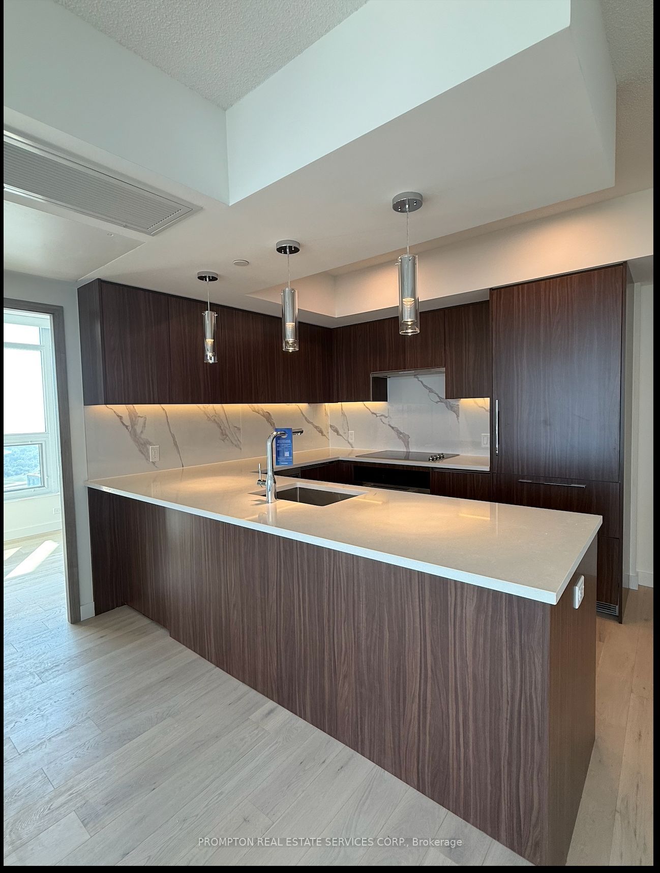 1 Concord Cityplace Way 6103 Property Photo 8