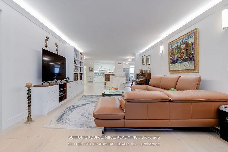 278 E Bloor Street E 805 Property Photo 13