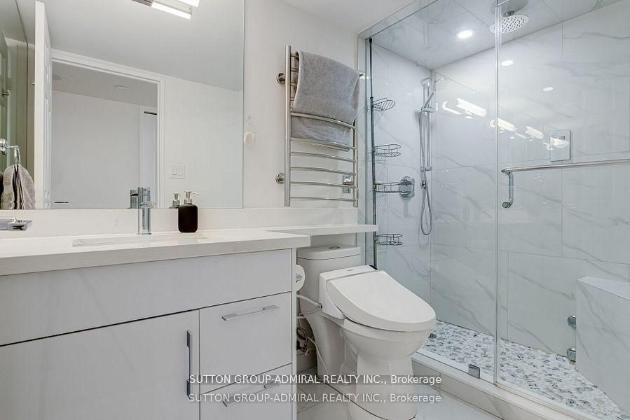 278 E Bloor Street E 805 Property Photo 18