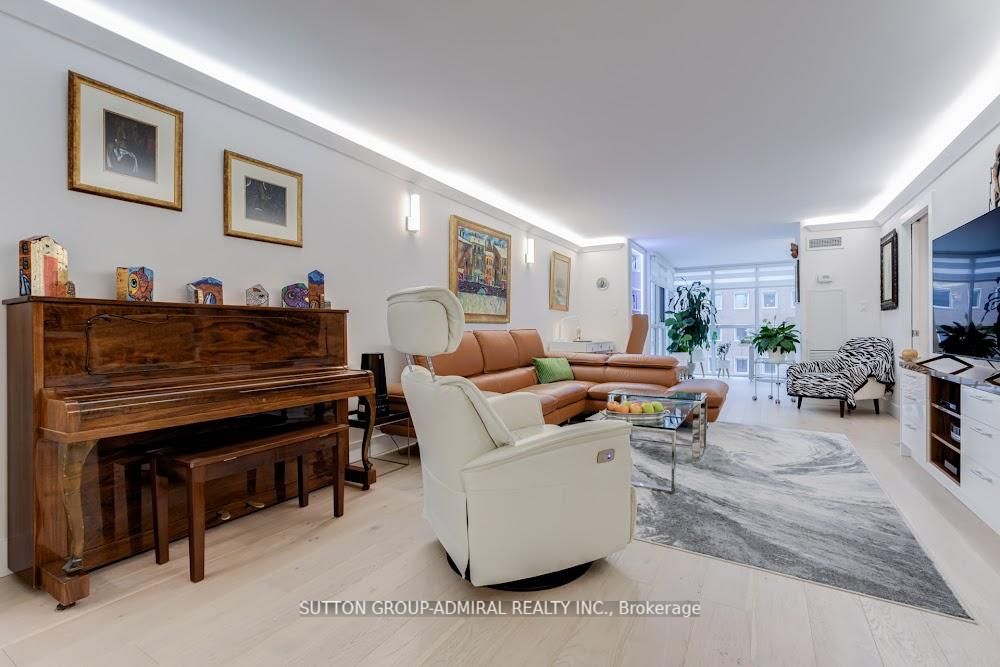 278 E Bloor Street E 805 Property Photo 22