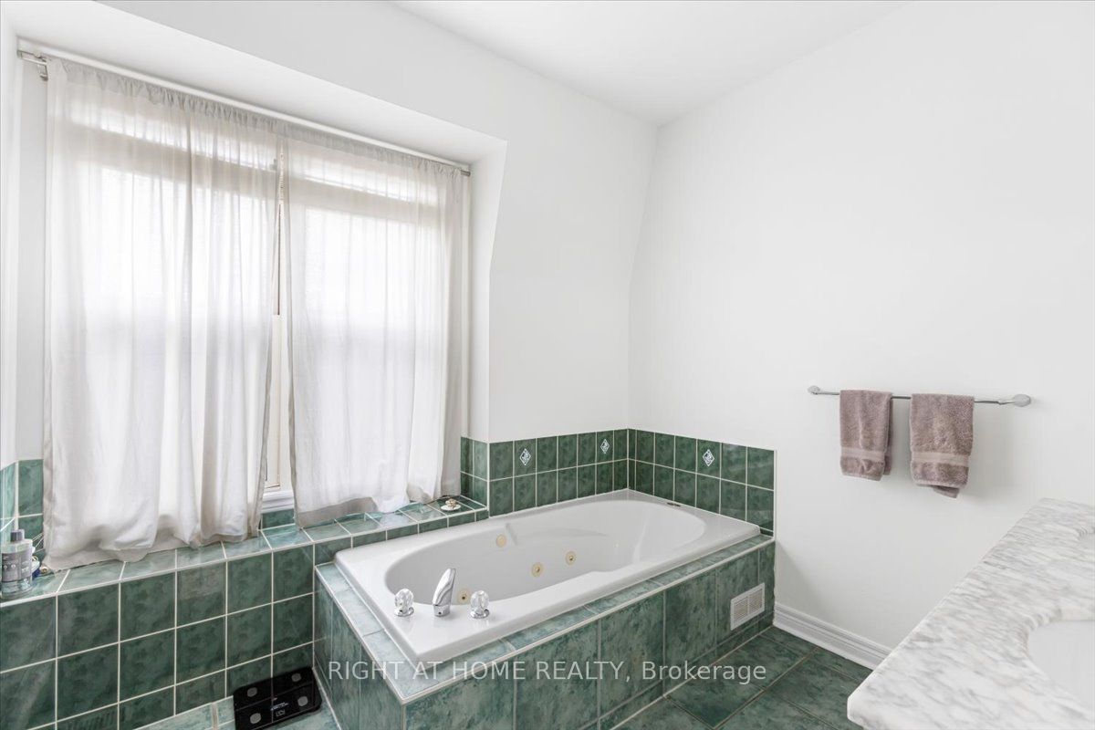 3 Joseph Salsberg Lane Property Photo 13