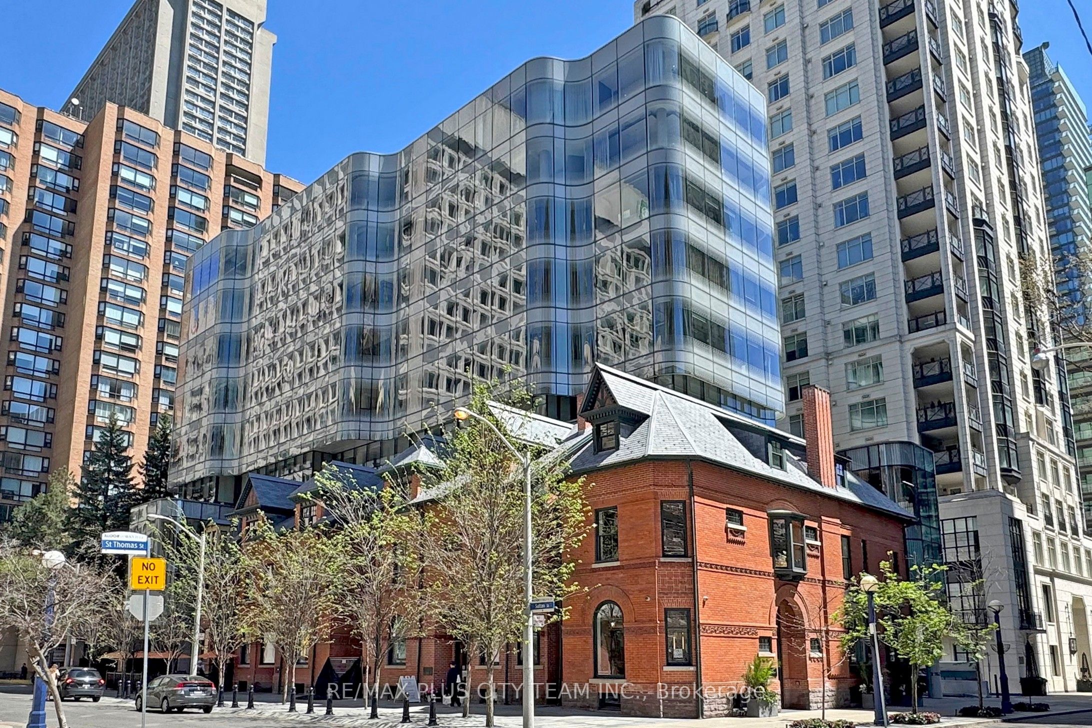 7 St. Thomas Street 505 Property Photo 1