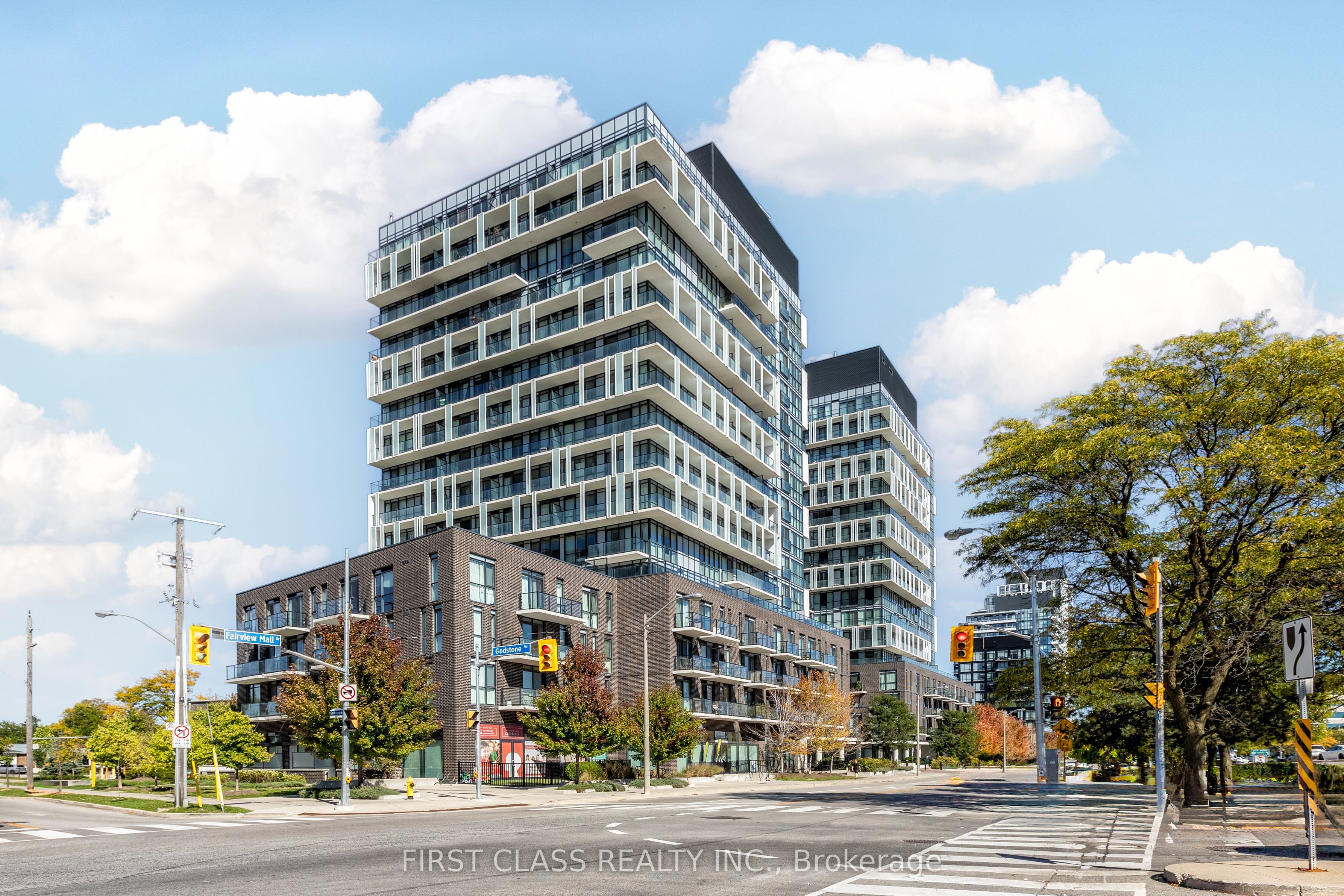 128 Fairview Mall Drive 1406 Property Photo 1