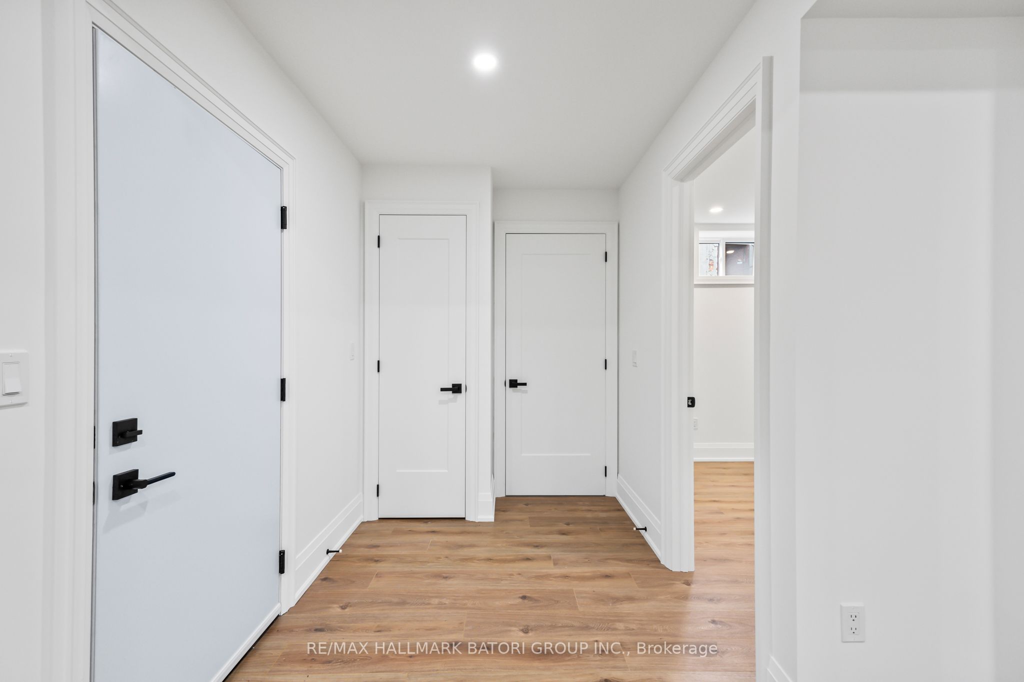 18 Keewatin Avenue Lower Property Photo 19