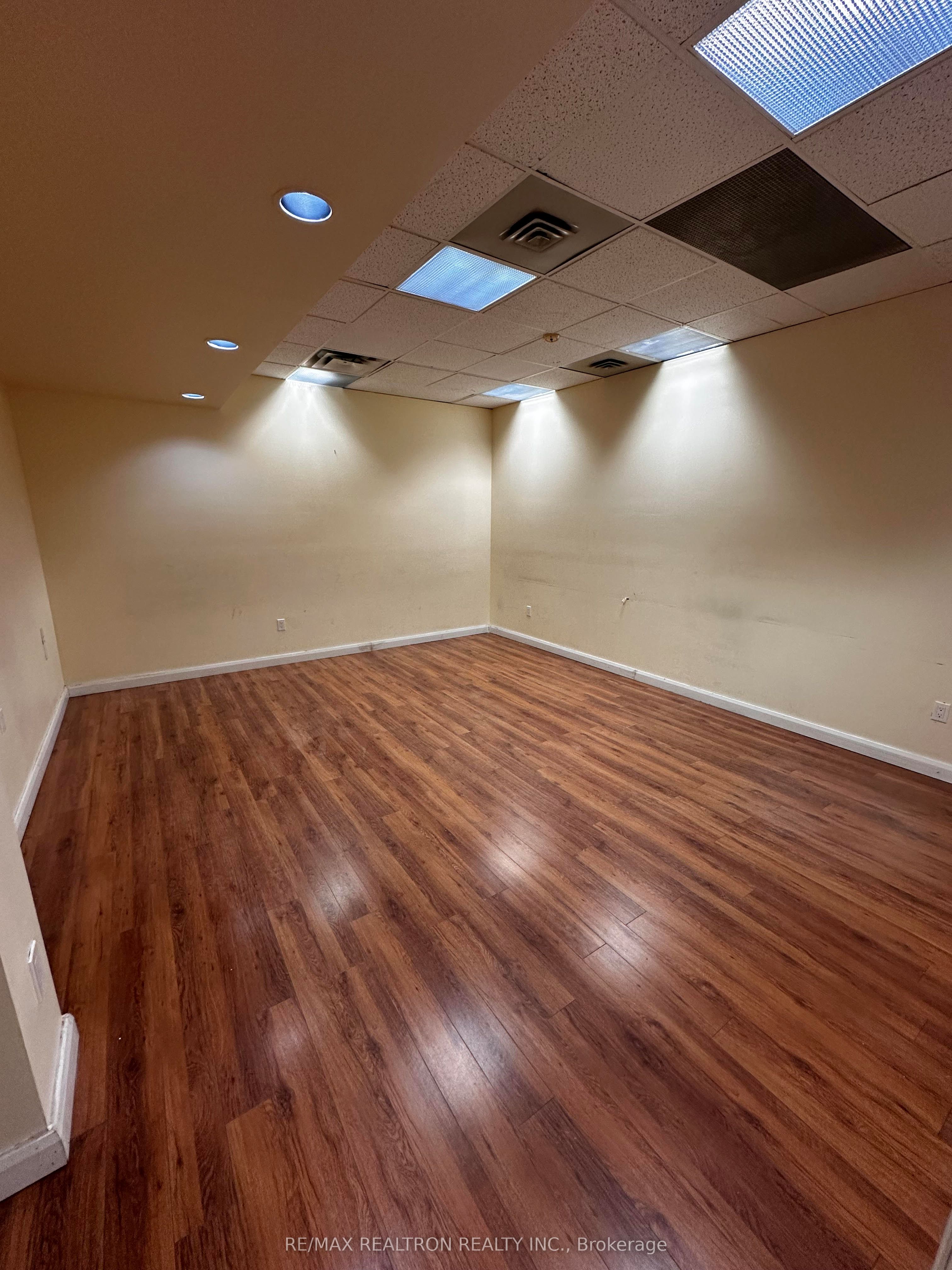 1300 Don Mills Road 200 & 201e Property Photo 5