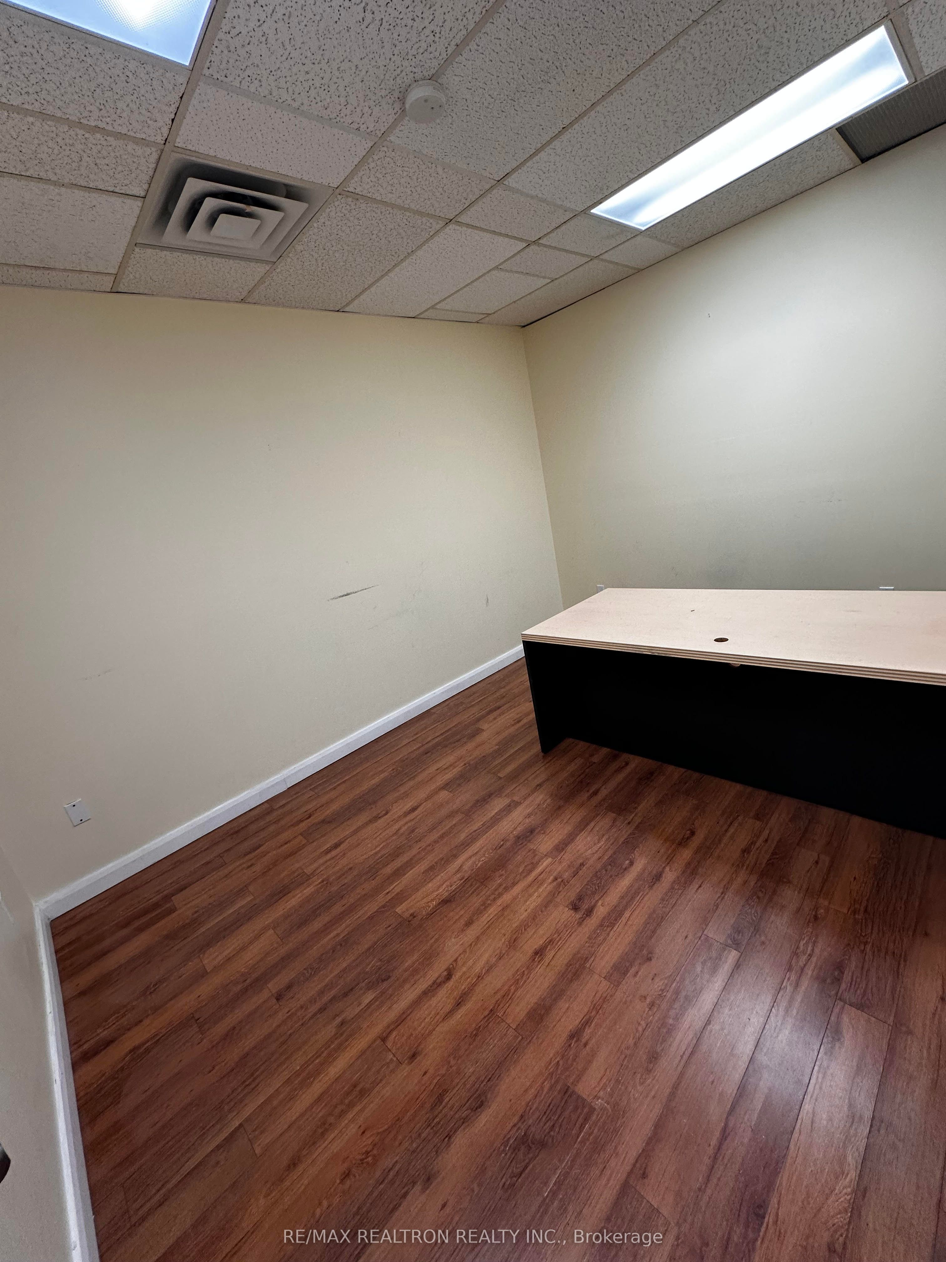 1300 Don Mills Road 200 & 201e Property Photo 6