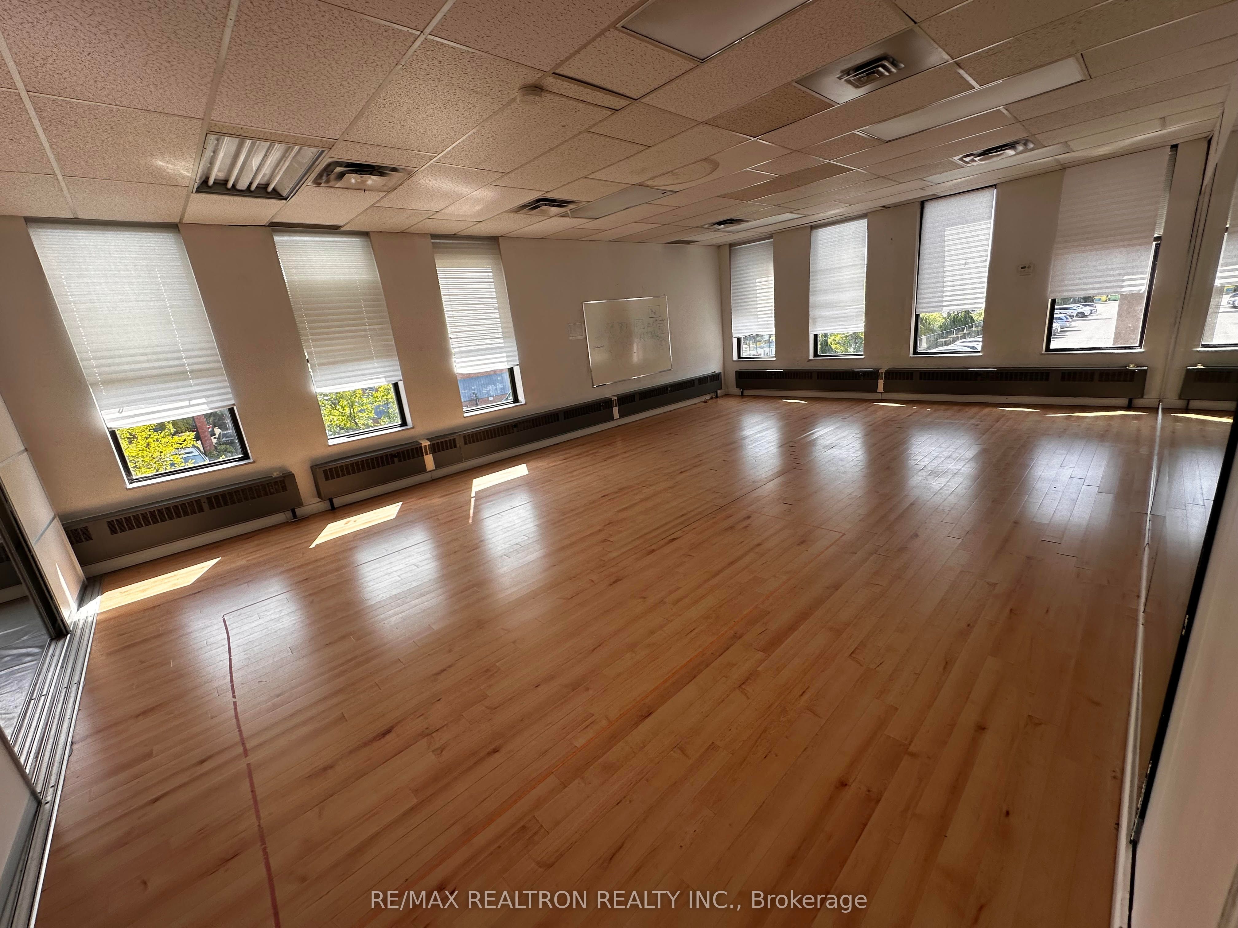 1300 Don Mills Road 200 & 201e Property Photo 8