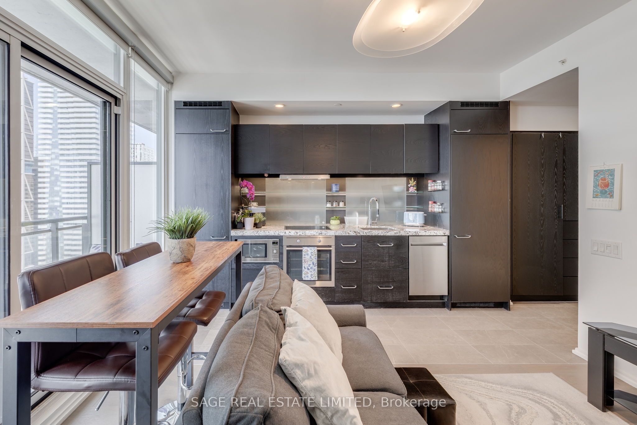 45 Charles Street E 4503 Property Photo 1