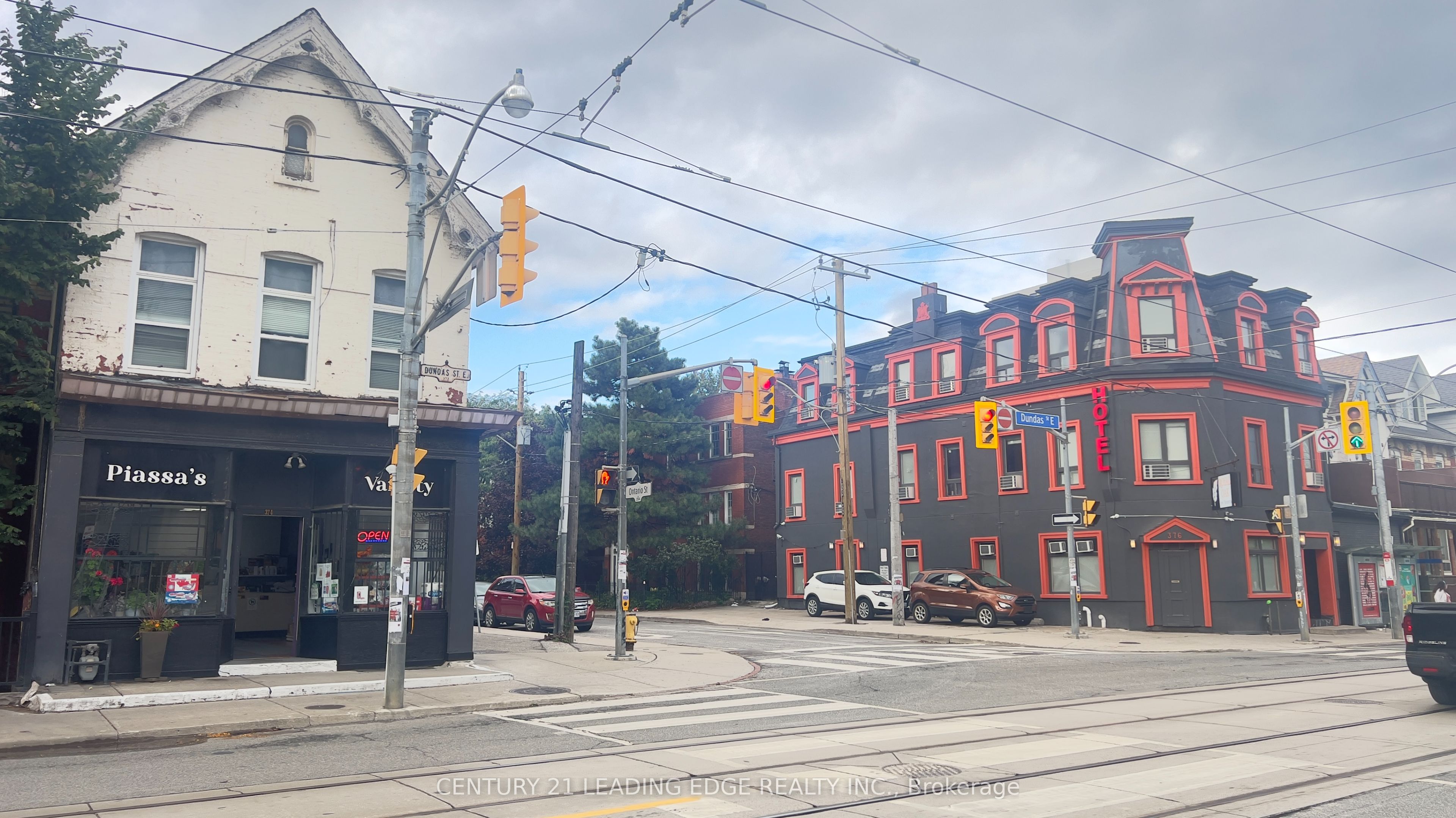 374 Dundas Street E Property Photo 1