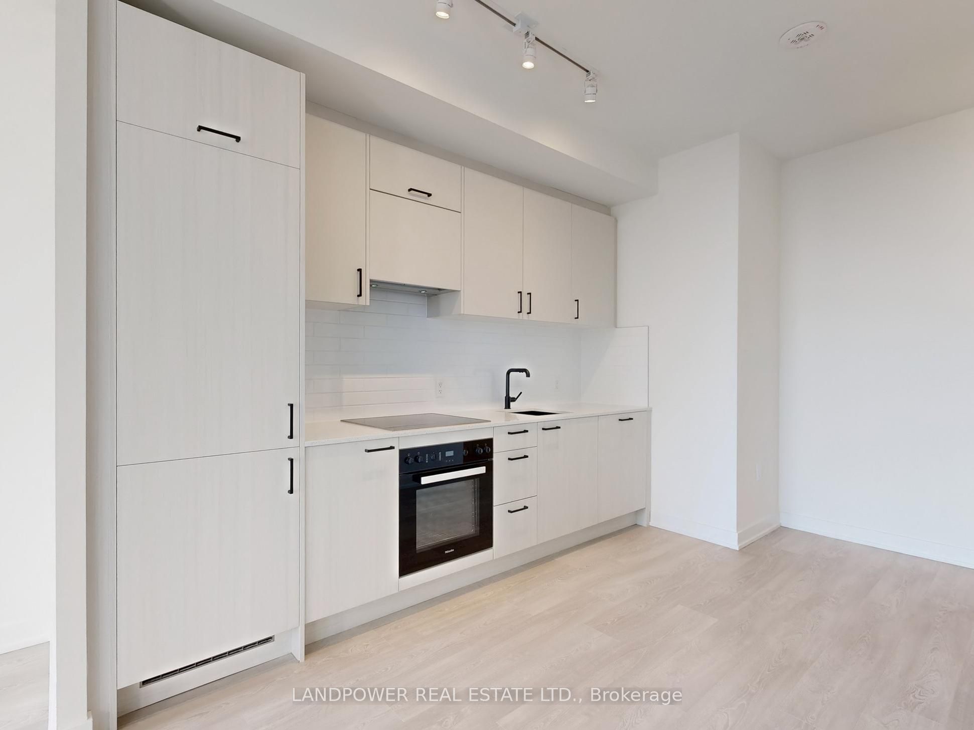 1 Kyle Lowry Road 604 Property Photo 15