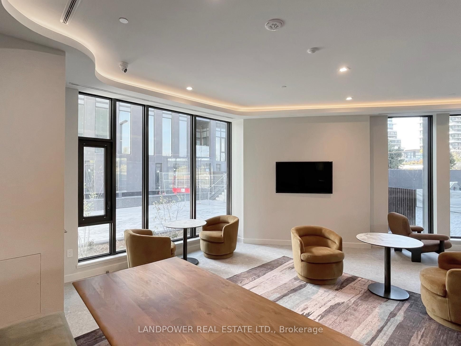 1 Kyle Lowry Road 604 Property Photo 35