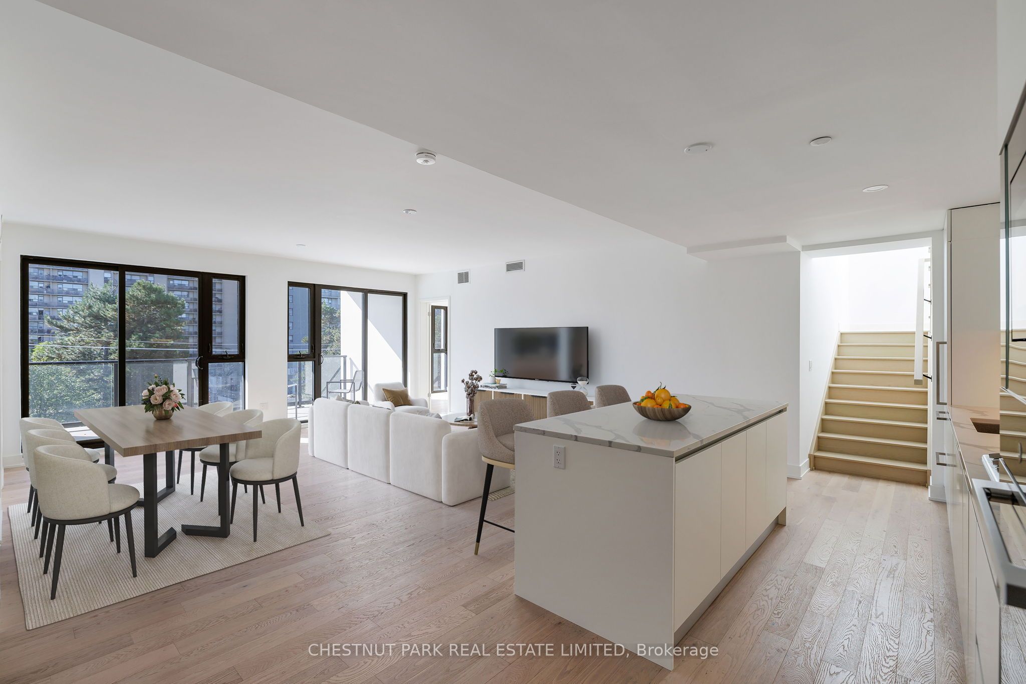 200 Keewatin Avenue PH406 Property Photo 1