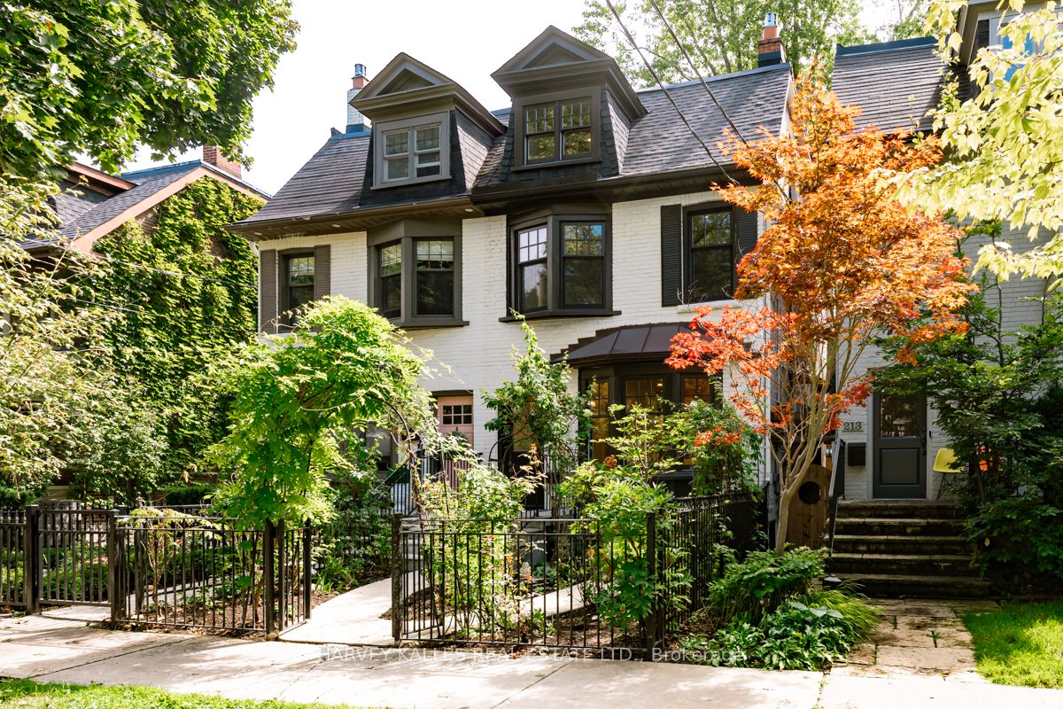 211 Cottingham Street Property Photo 1