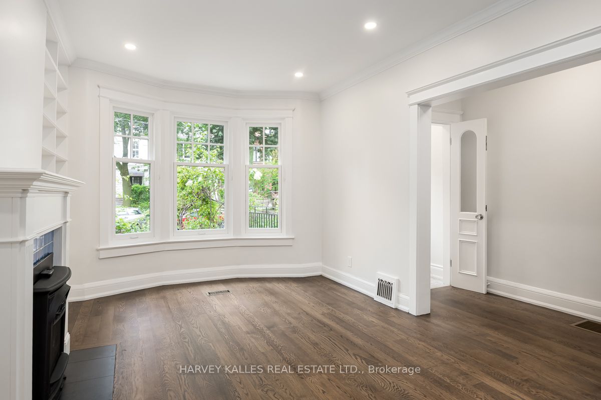 211 Cottingham Street Property Photo 6