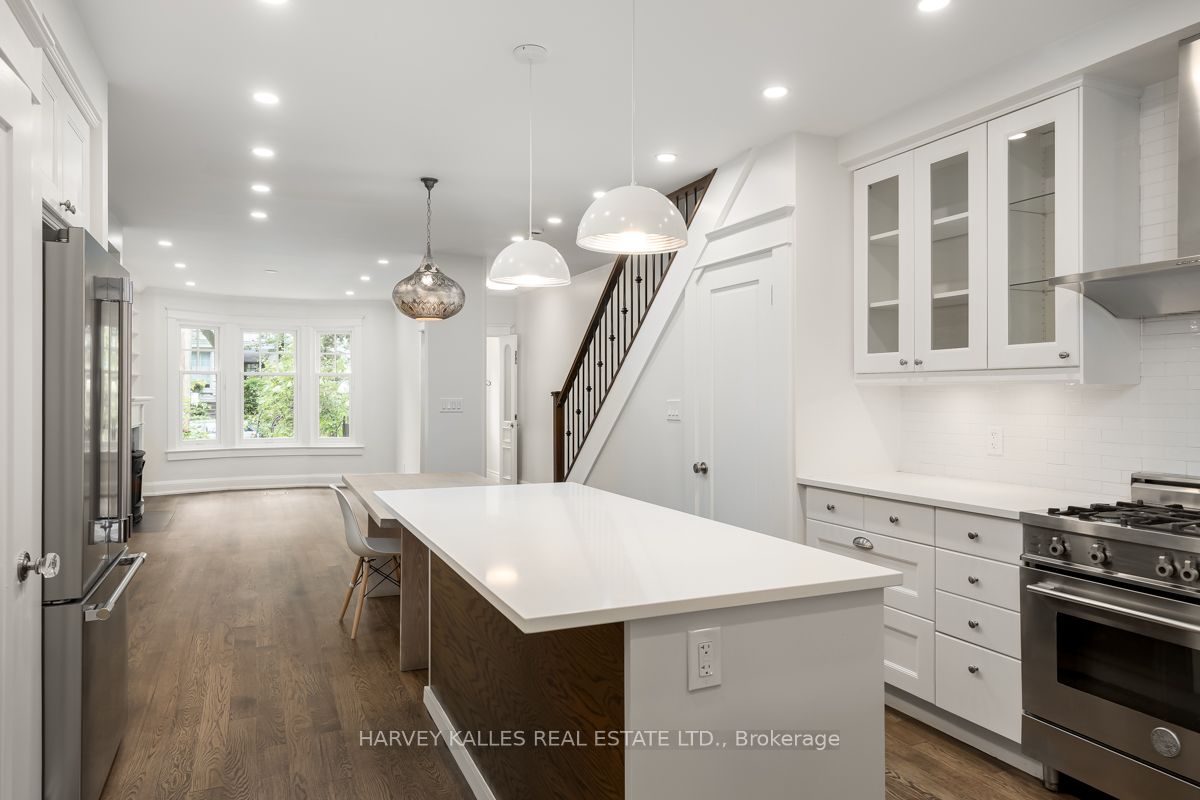 211 Cottingham Street Property Photo 14