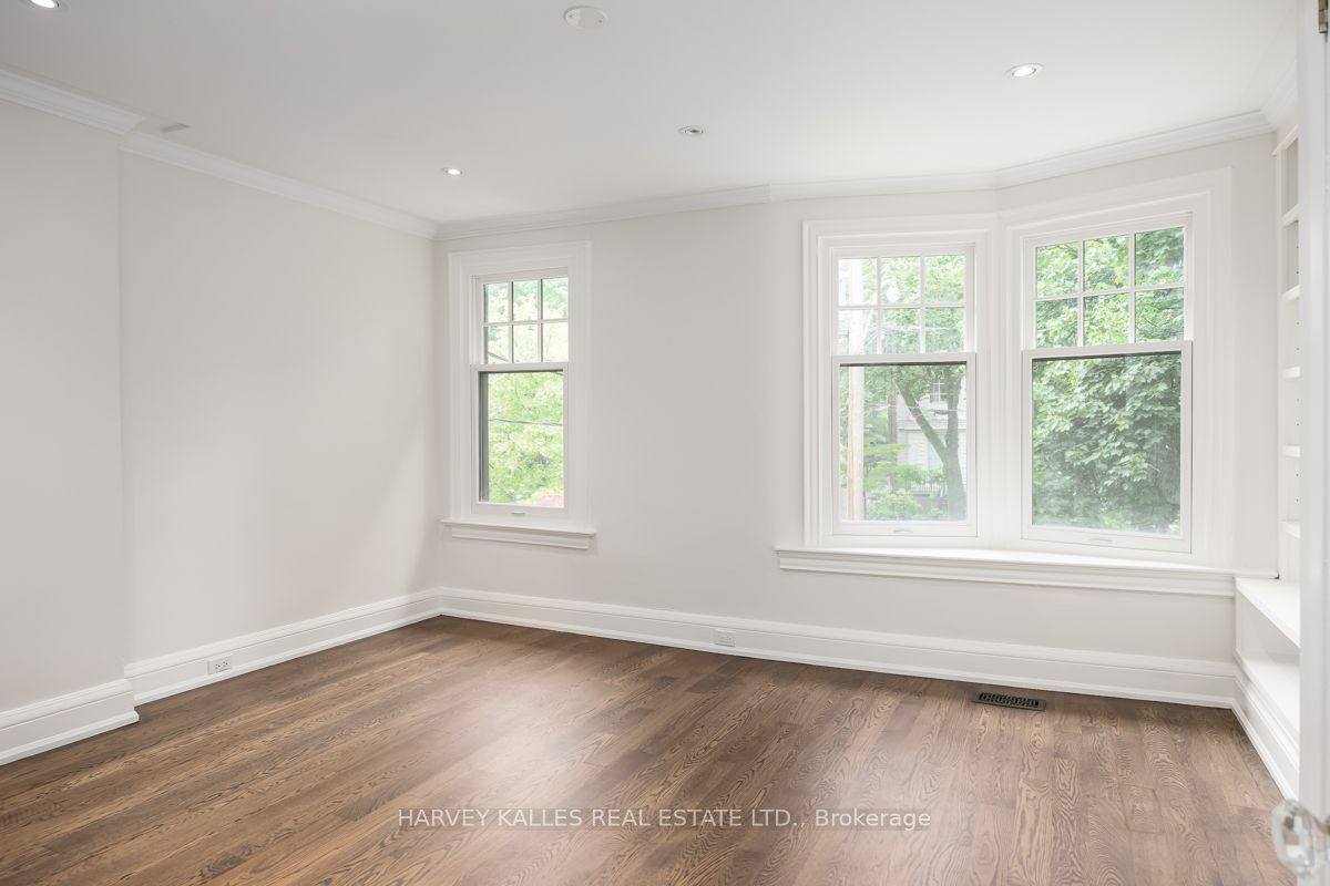 211 Cottingham Street Property Photo 16