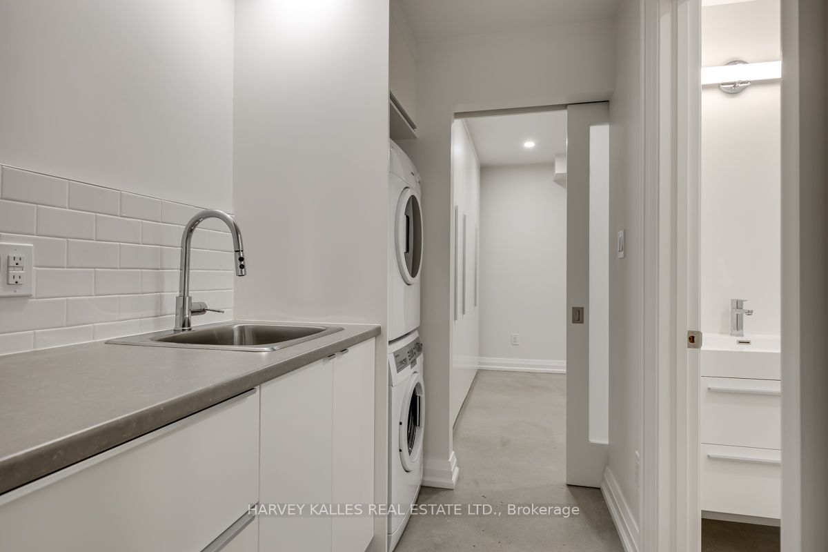 211 Cottingham Street Property Photo 31